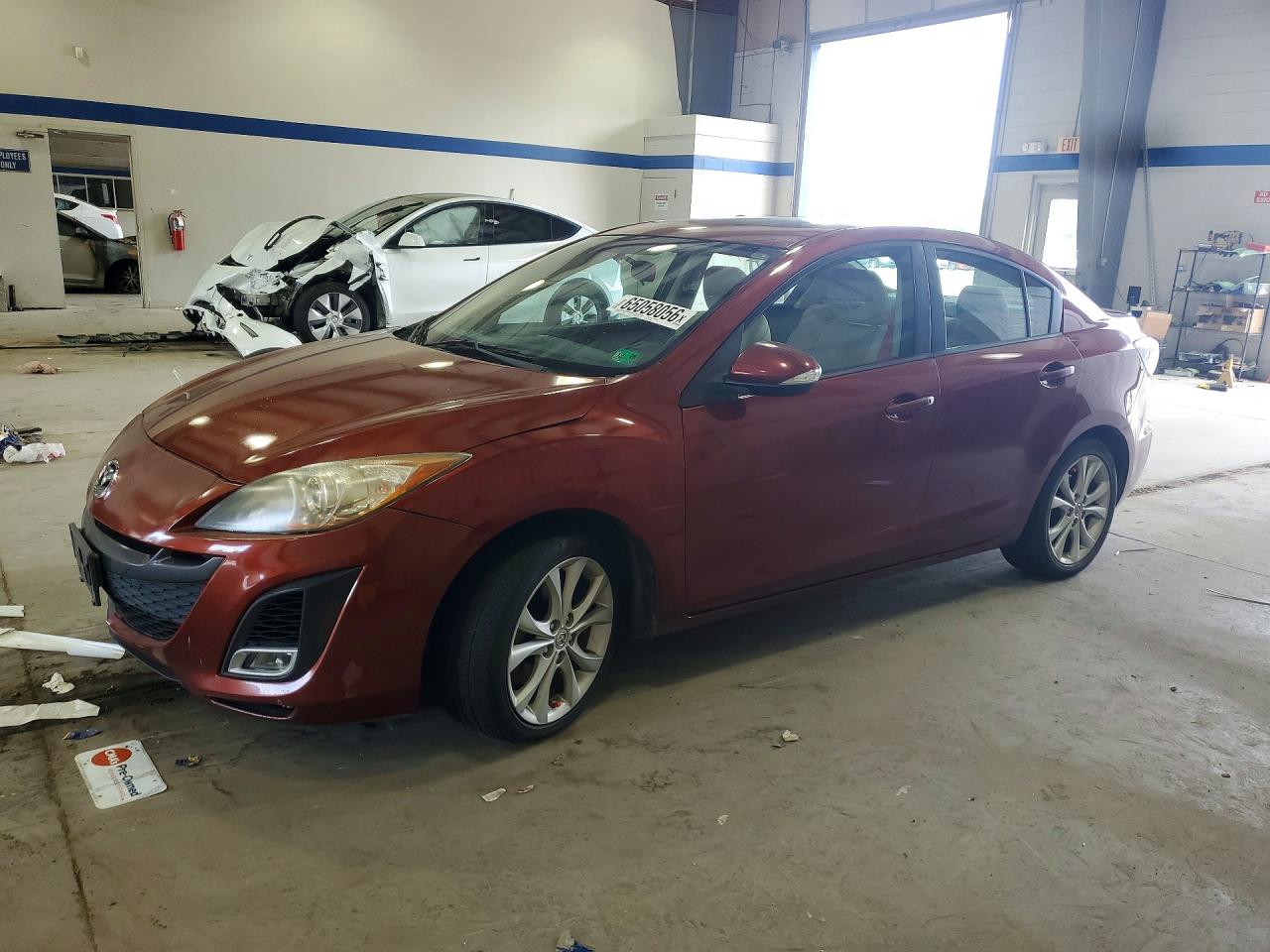 2010 Mazda 3 S Red vin: JM1BL1S61A1113748