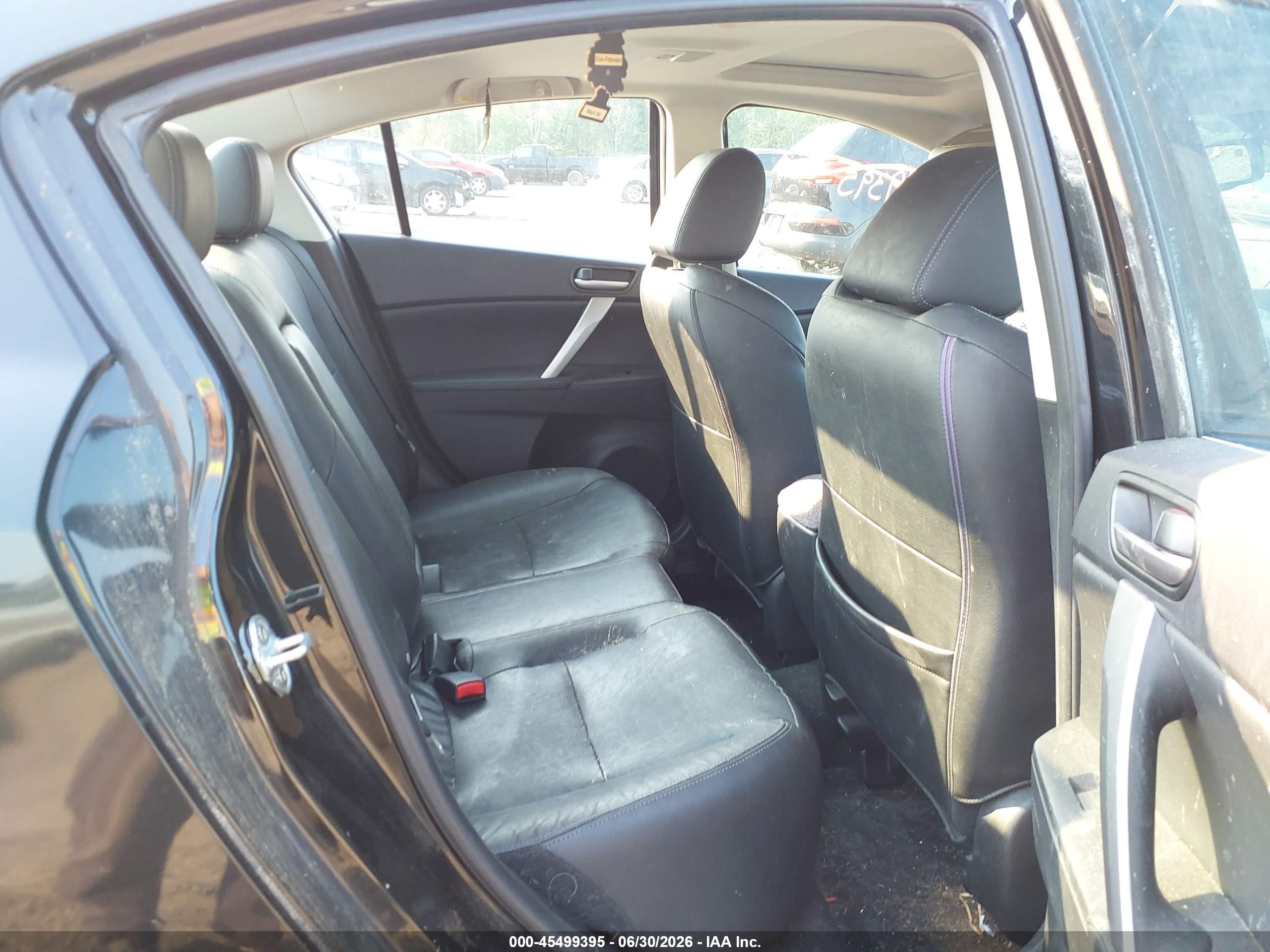 2010 Mazda Mazda3 S Grand Touring Black vin: JM1BL1S65A1166856