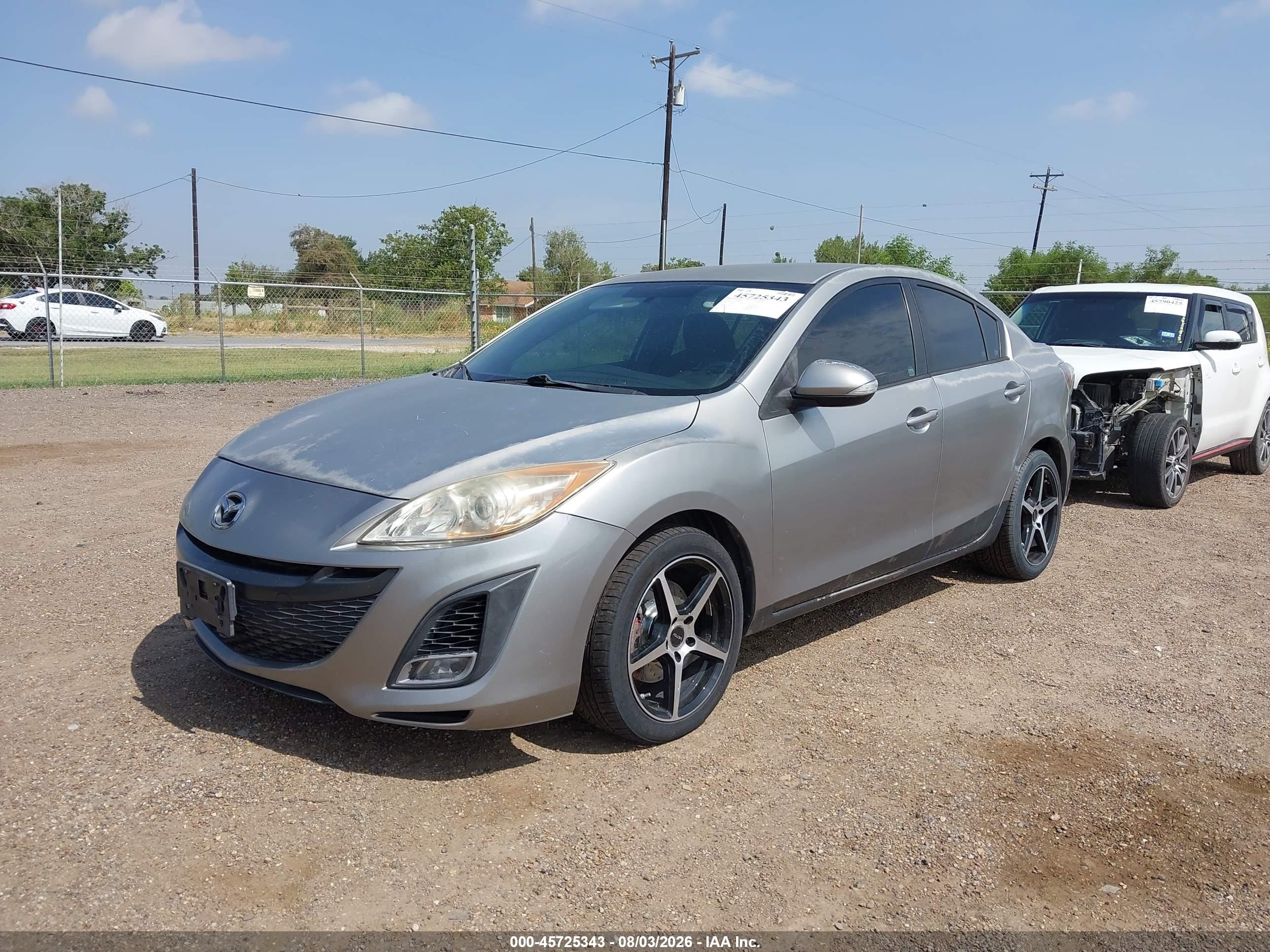 2010 Mazda Mazda3 S Sport Silver vin: JM1BL1S67A1196487