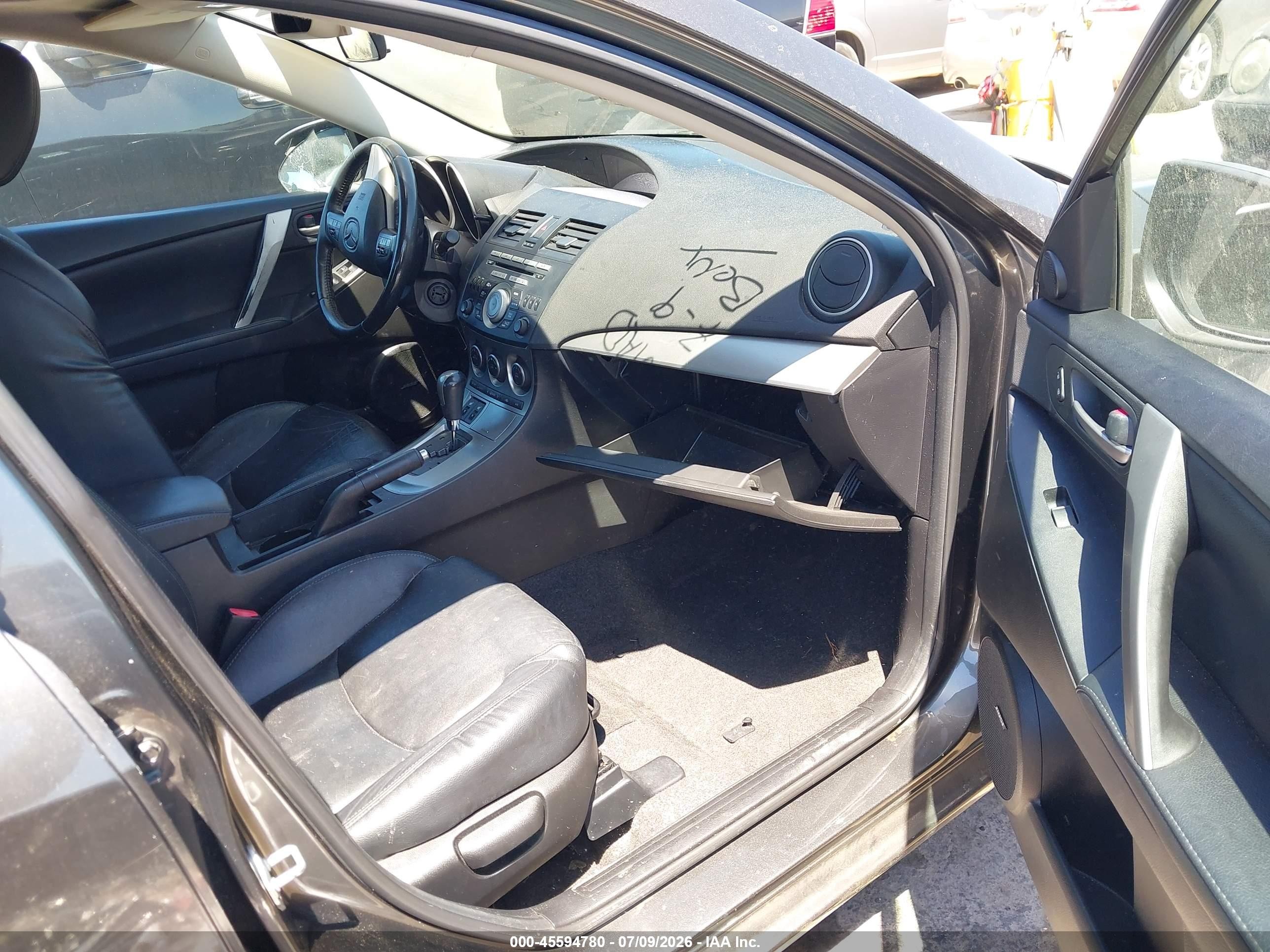 2010 Mazda Mazda3 S Grand Touring Brown vin: JM1BL1S67A1315686