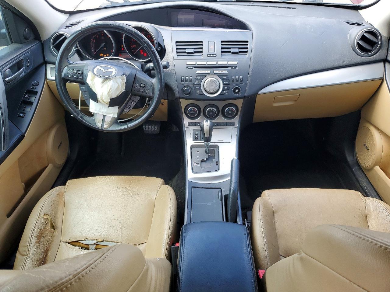2010 Mazda 3 S Red vin: JM1BL1S68A1100494