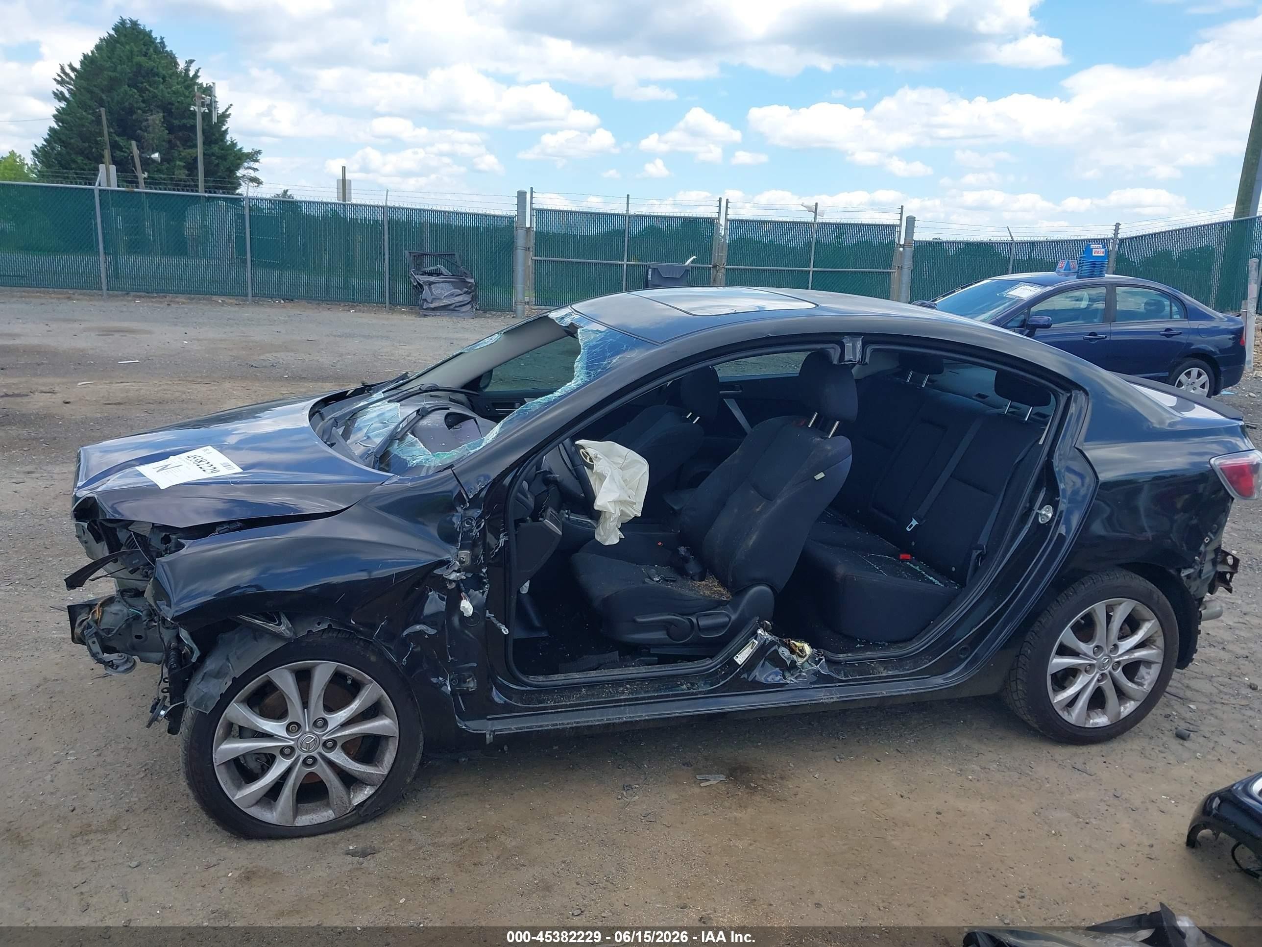 2010 Mazda Mazda3 S Sport Black vin: JM1BL1S6XA1145372