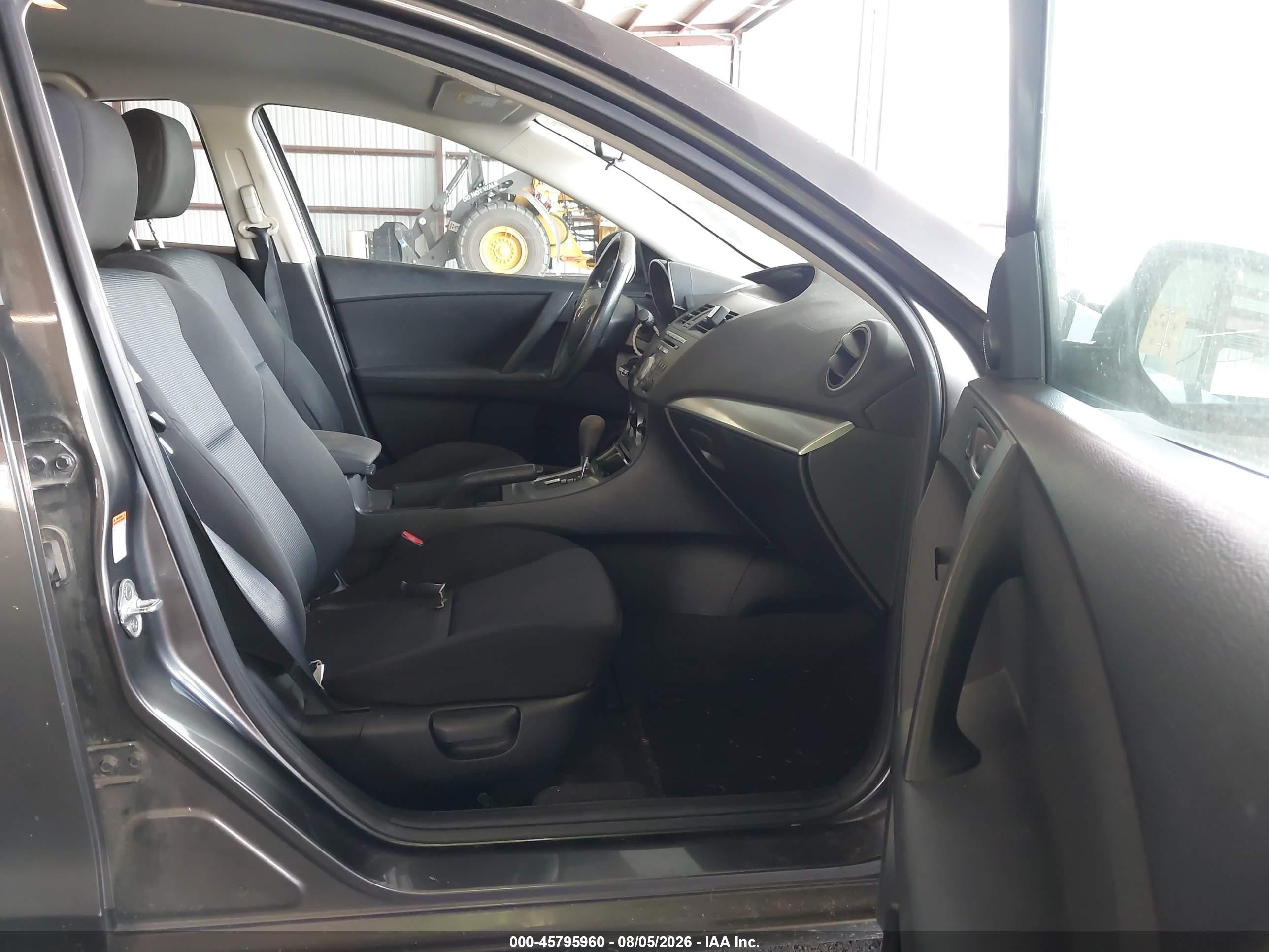 2010 Mazda Mazda3 I Touring Gray vin: JM1BL1SF0A1197402