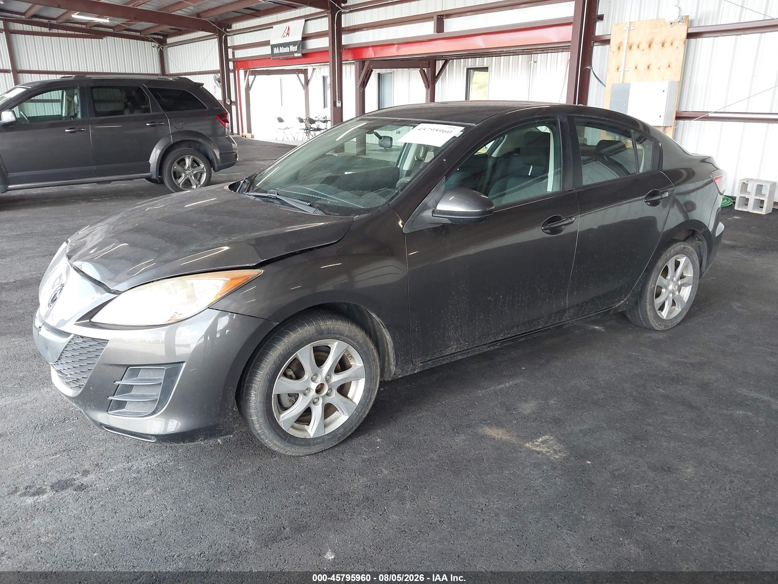 2010 Mazda Mazda3 I Touring Gray vin: JM1BL1SF0A1197402