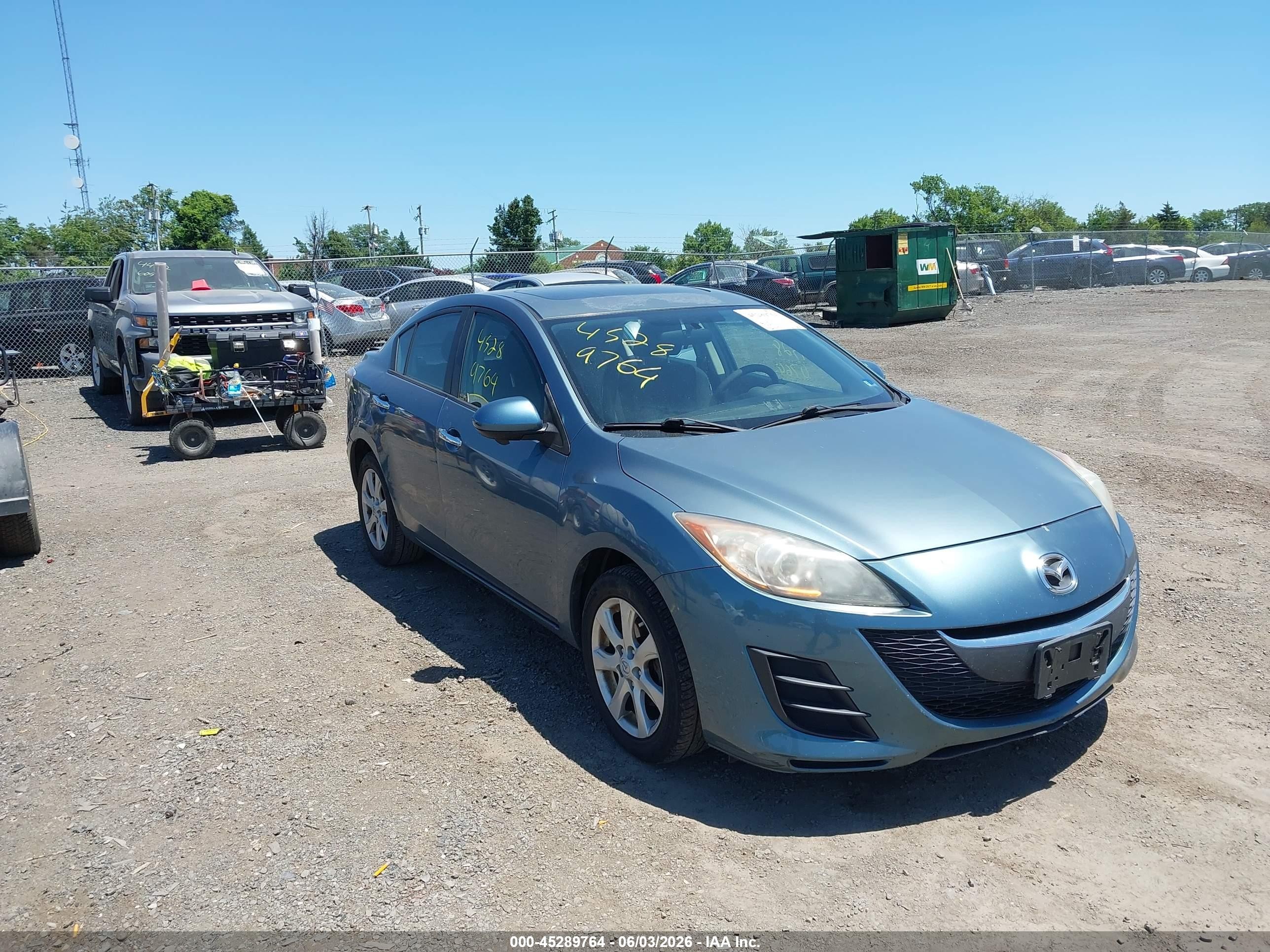 2010 Mazda Mazda3 I Touring Blue vin: JM1BL1SF0A1206115