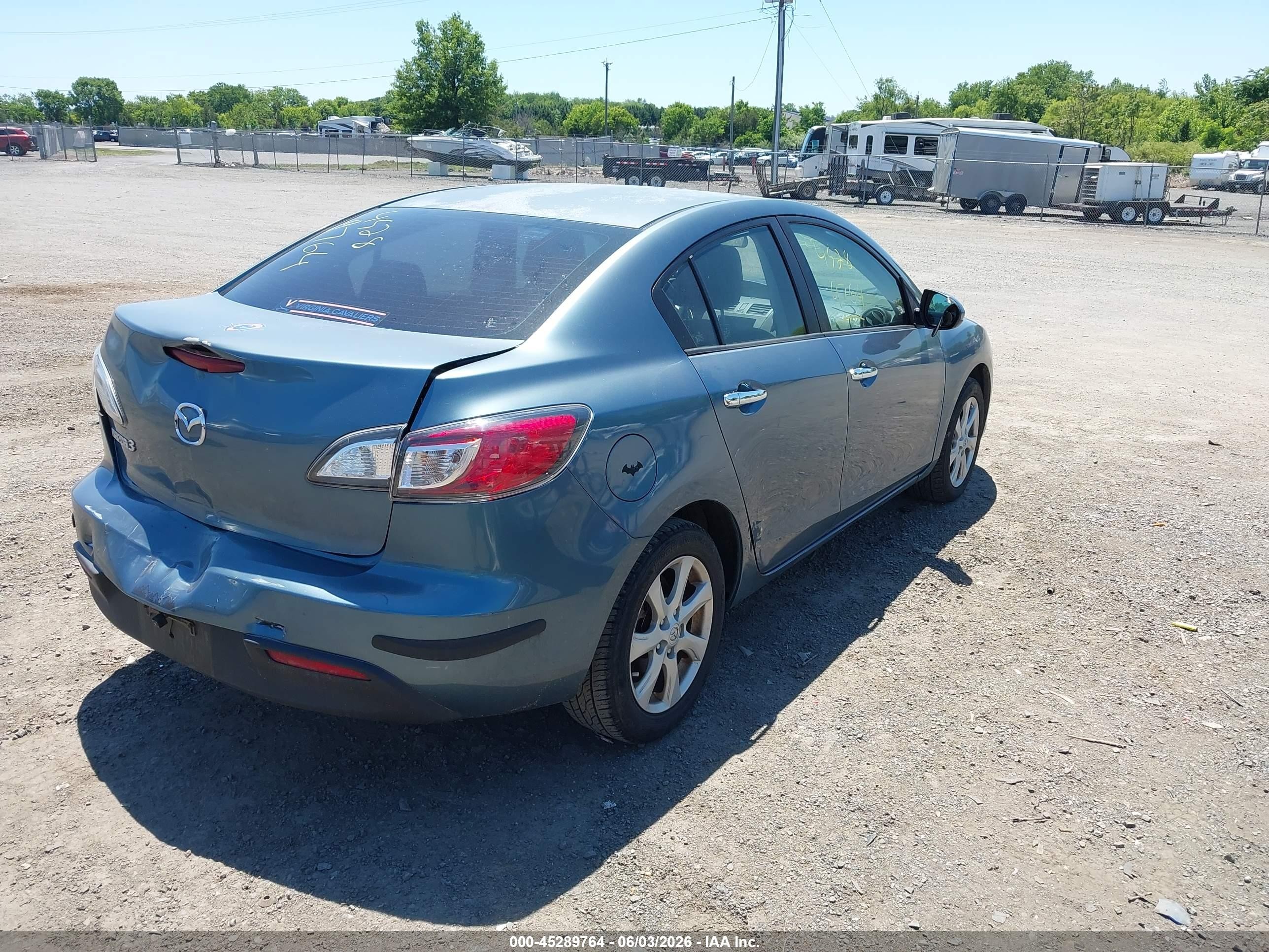 2010 Mazda Mazda3 I Touring Blue vin: JM1BL1SF0A1206115