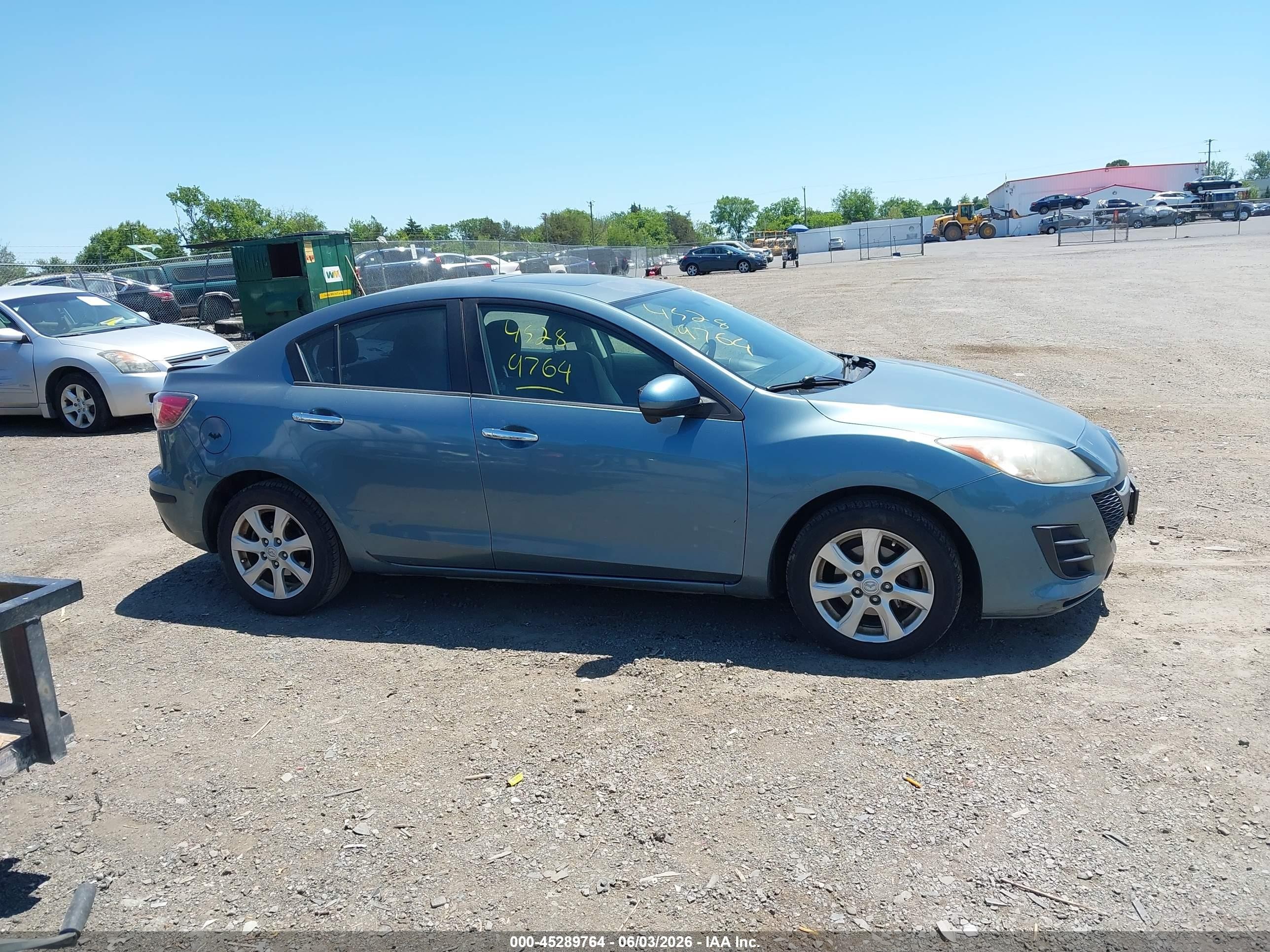 2010 Mazda Mazda3 I Touring Blue vin: JM1BL1SF0A1206115