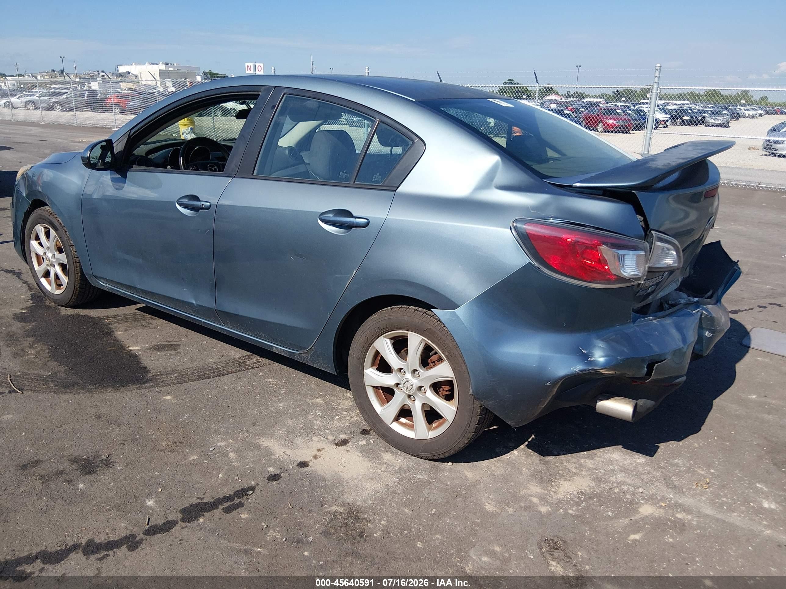 2010 Mazda Mazda3 I Touring Light Blue vin: JM1BL1SF0A1295233