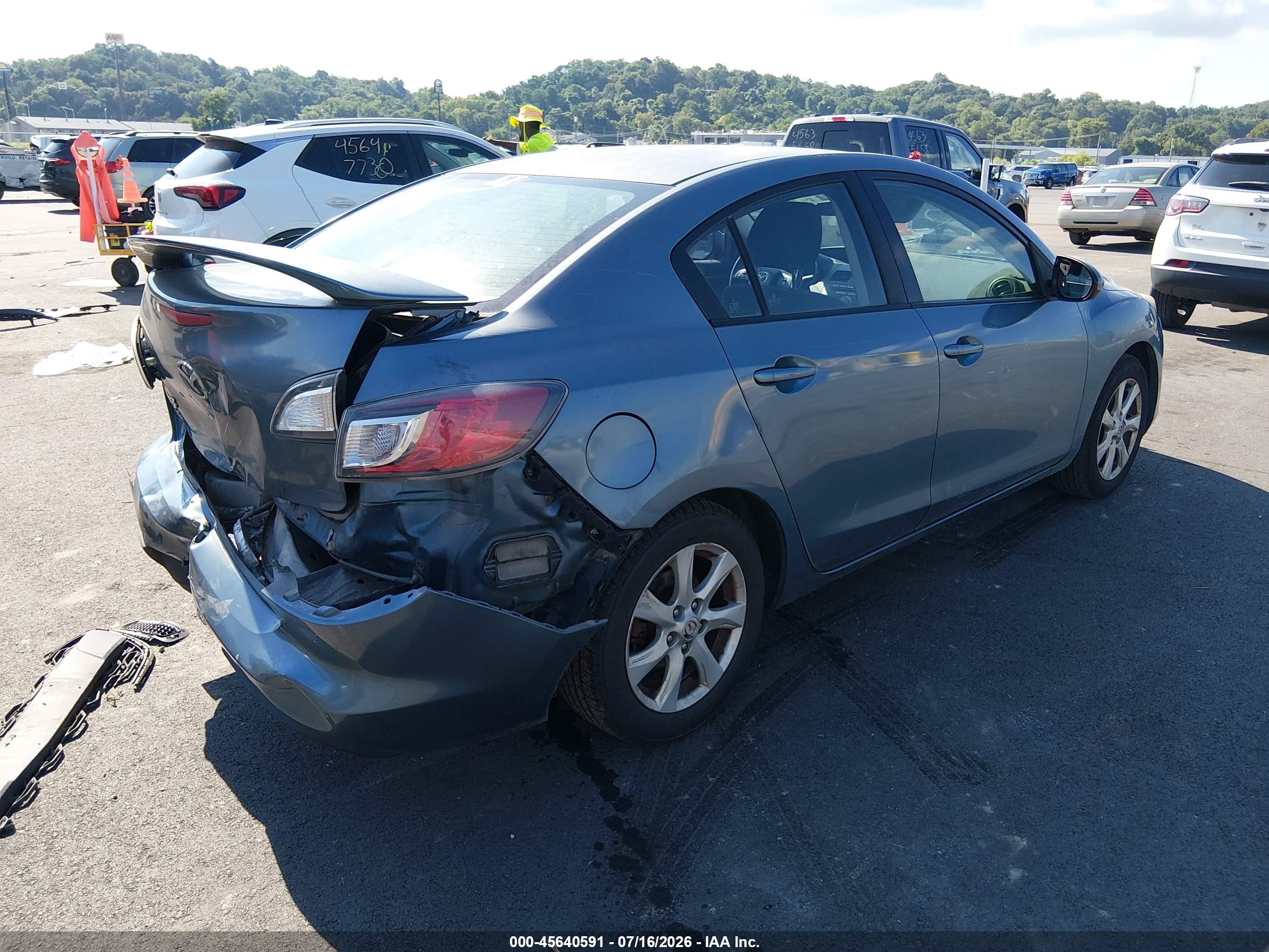 2010 Mazda Mazda3 I Touring Light Blue vin: JM1BL1SF0A1295233