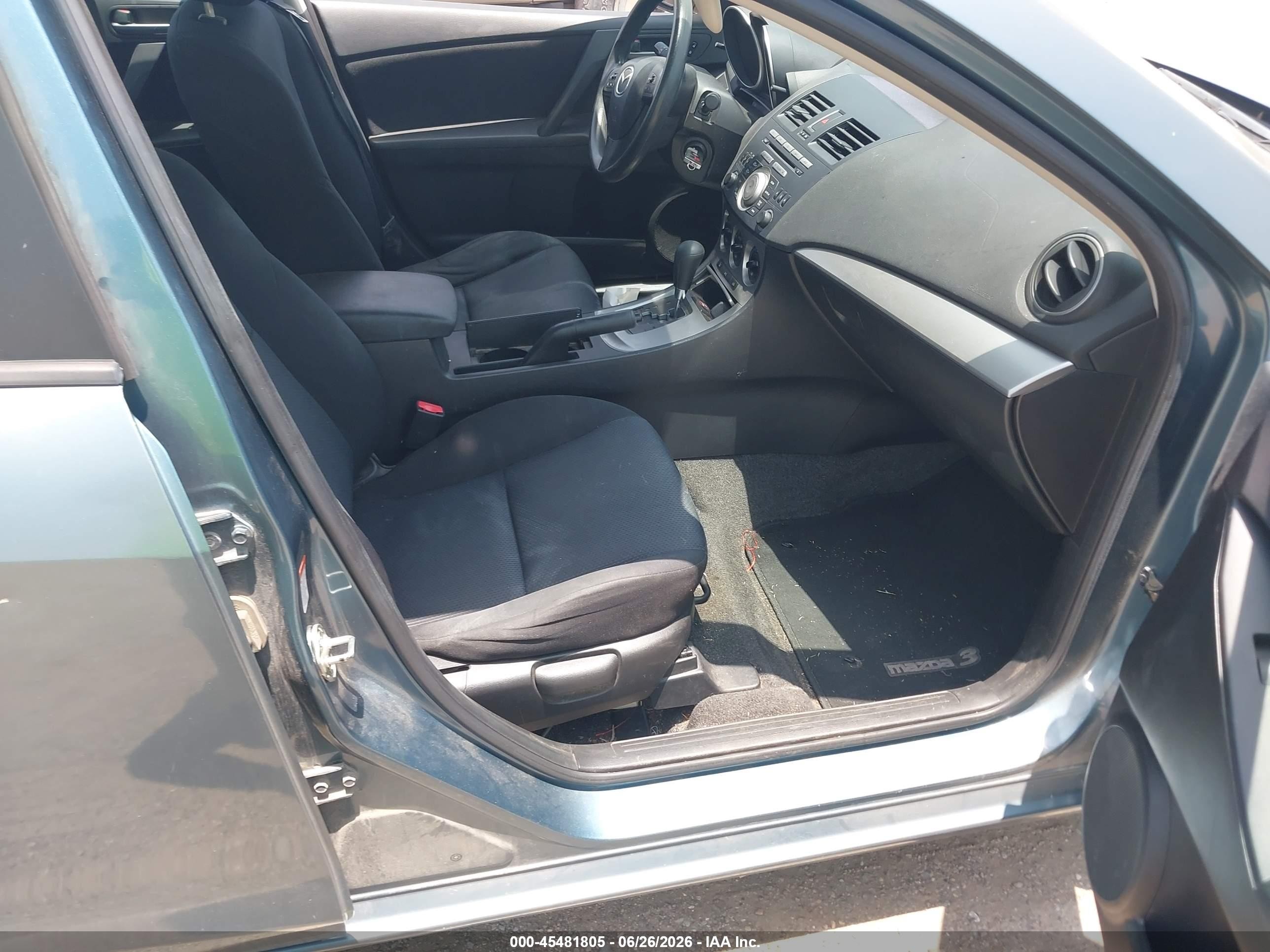 2010 Mazda Mazda3 I Touring Light Blue vin: JM1BL1SF0A1340056