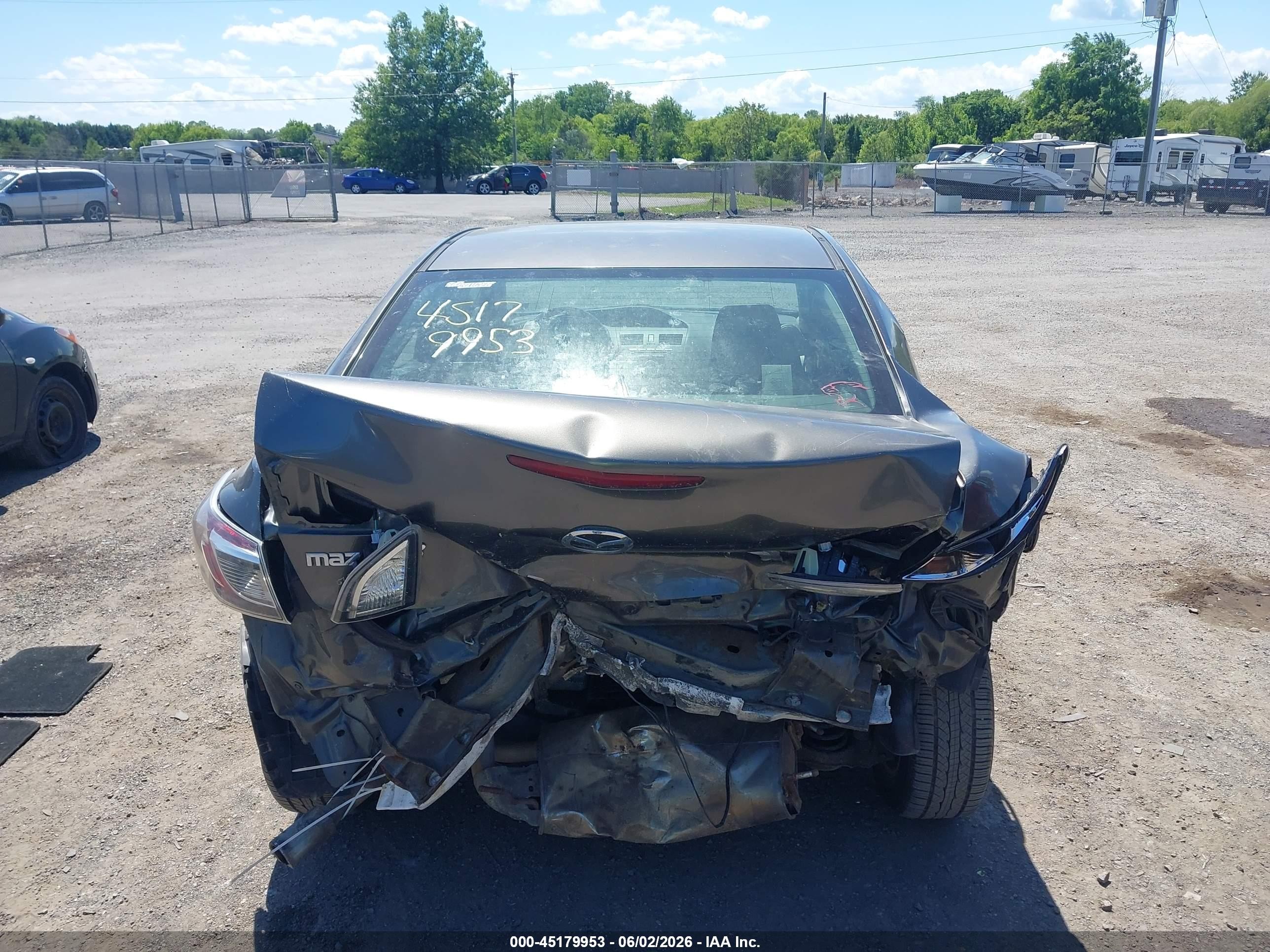 2010 Mazda Mazda3 I Touring Gray vin: JM1BL1SF0A1344396