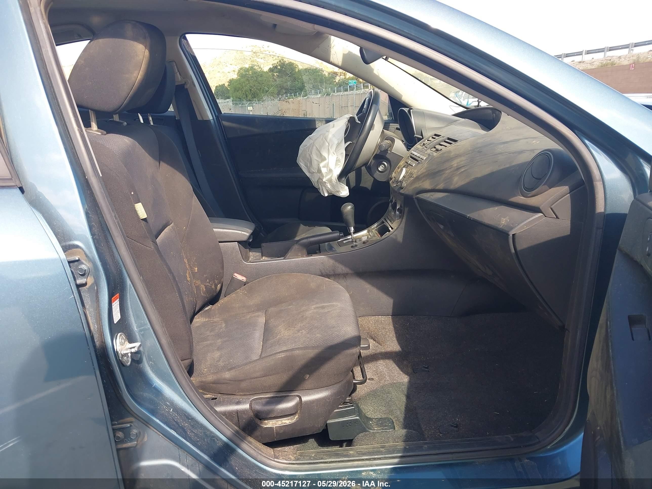 2010 Mazda Mazda3 I Sport/i Sv/i Touring Синий vin: JM1BL1SF0A1346441