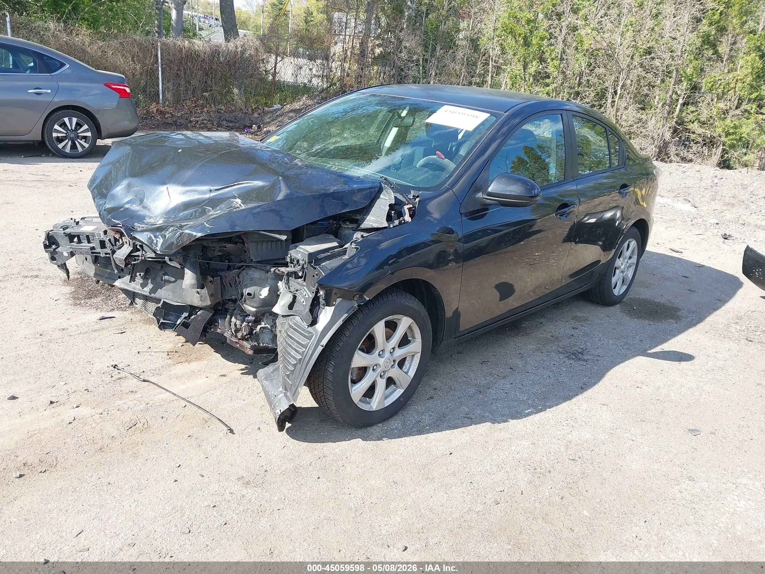 2010 Mazda Mazda3 I Touring Черный vin: JM1BL1SF1A1199451