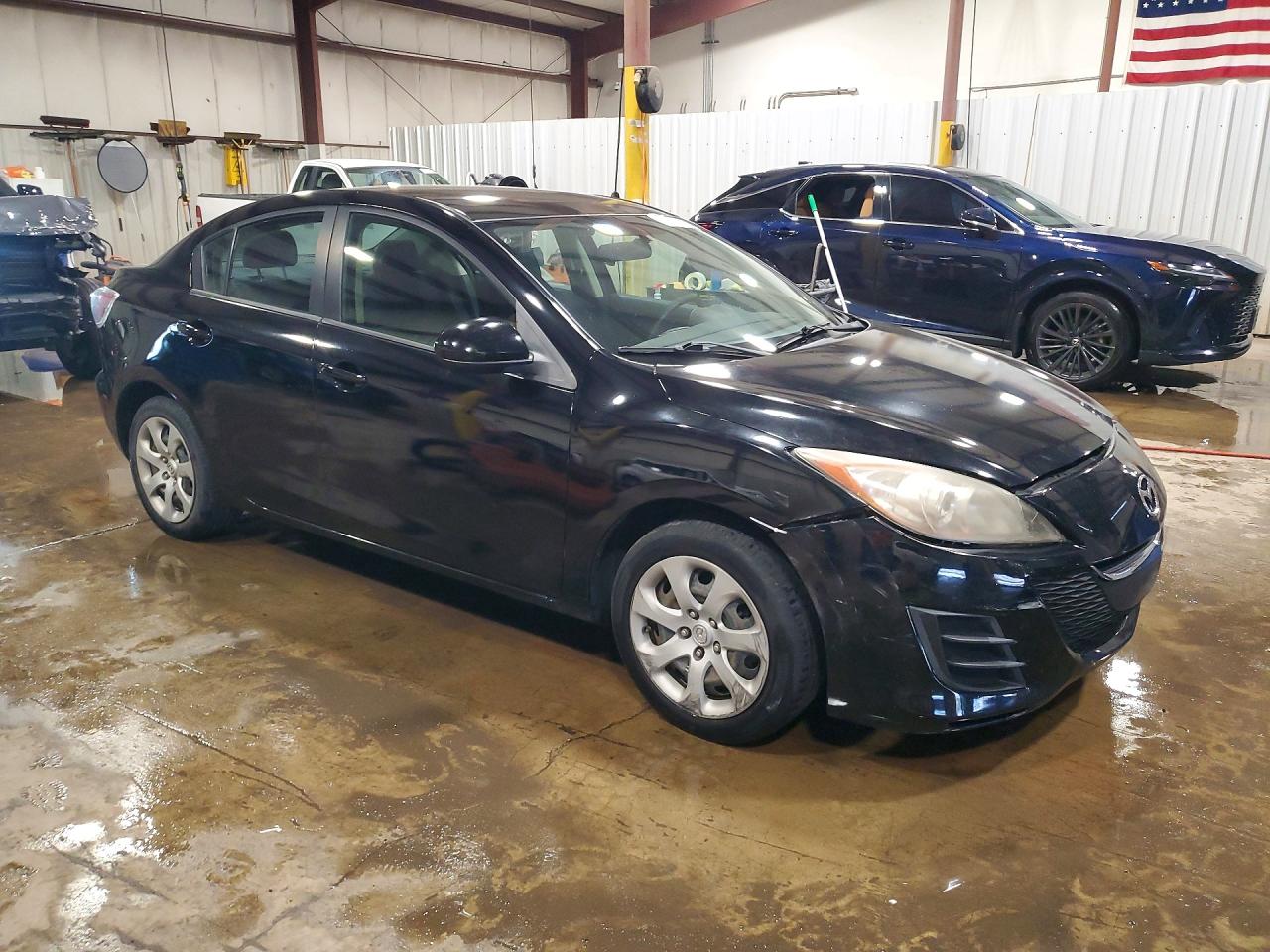 2010 Mazda 3 I Black vin: JM1BL1SF1A1210805