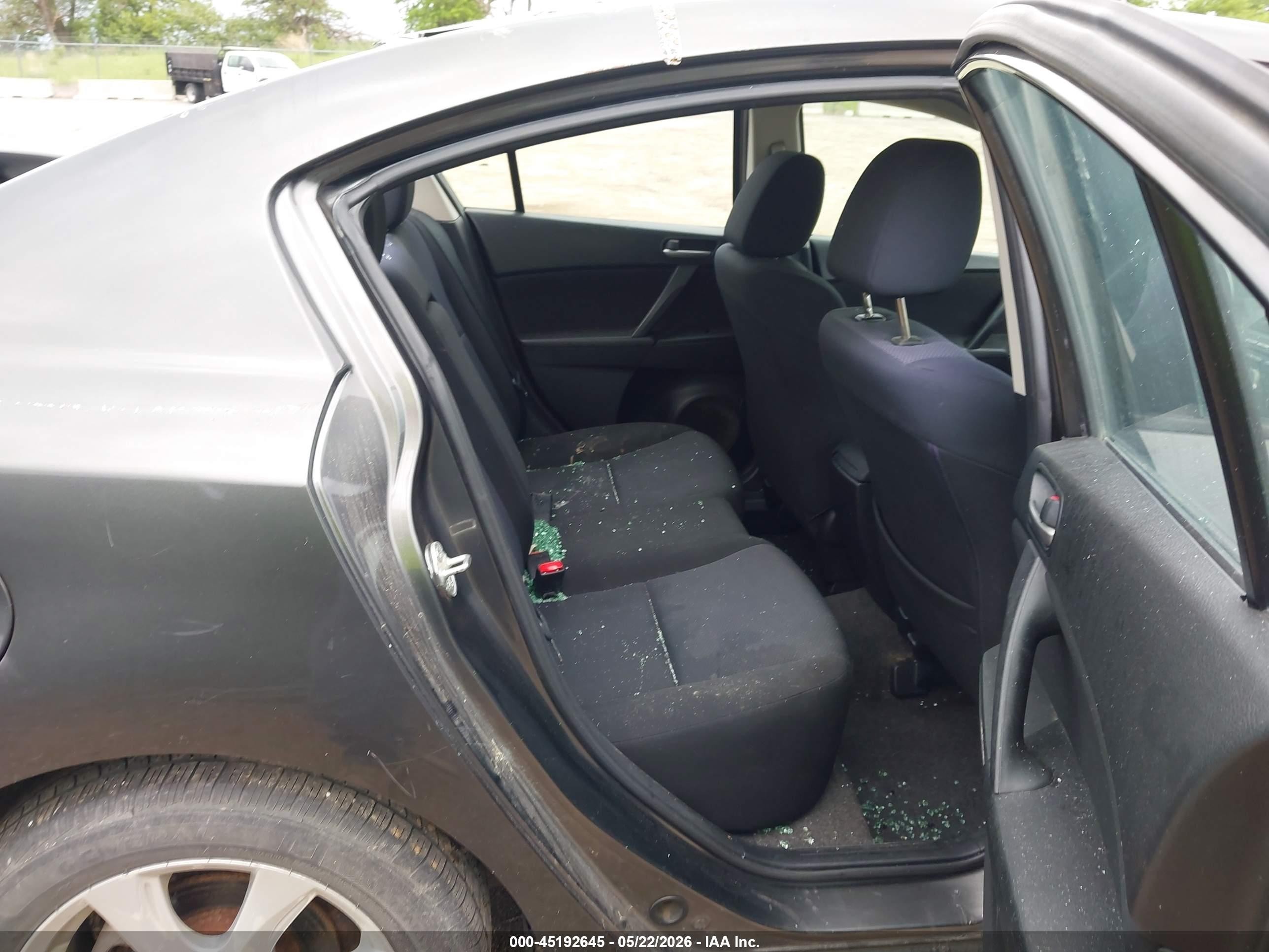 2010 Mazda Mazda3 I Touring Gray vin: JM1BL1SF1A1248261