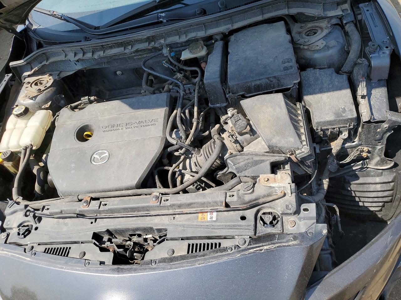 2010 Mazda 3 I Серый vin: JM1BL1SF1A1261060