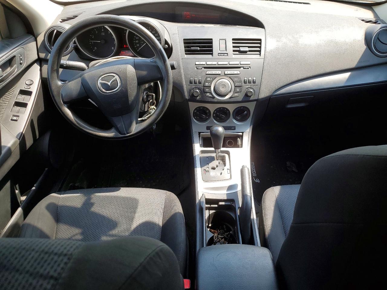 2010 Mazda 3 I Серый vin: JM1BL1SF1A1261060