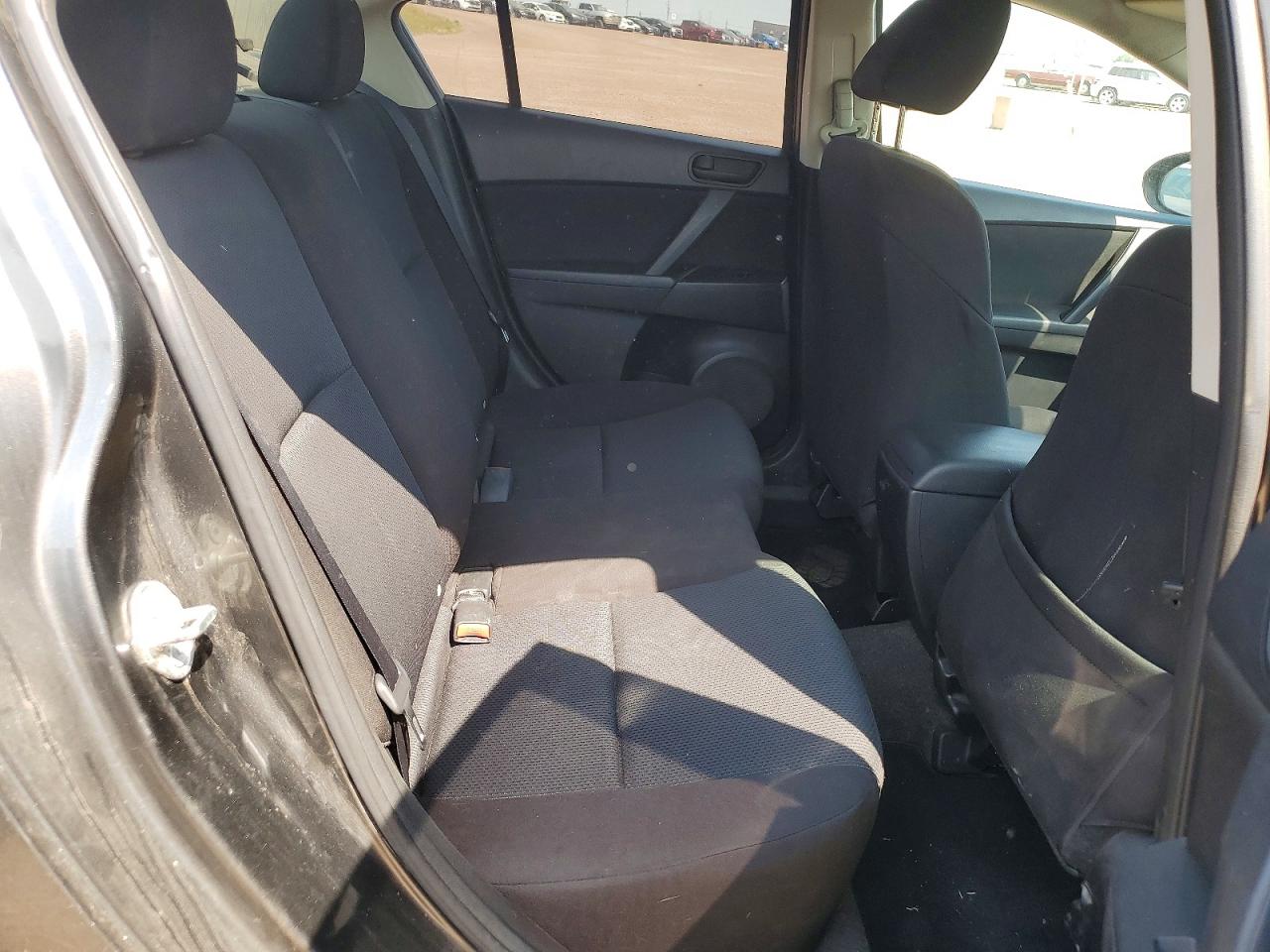 2010 Mazda 3 I Серый vin: JM1BL1SF1A1261060