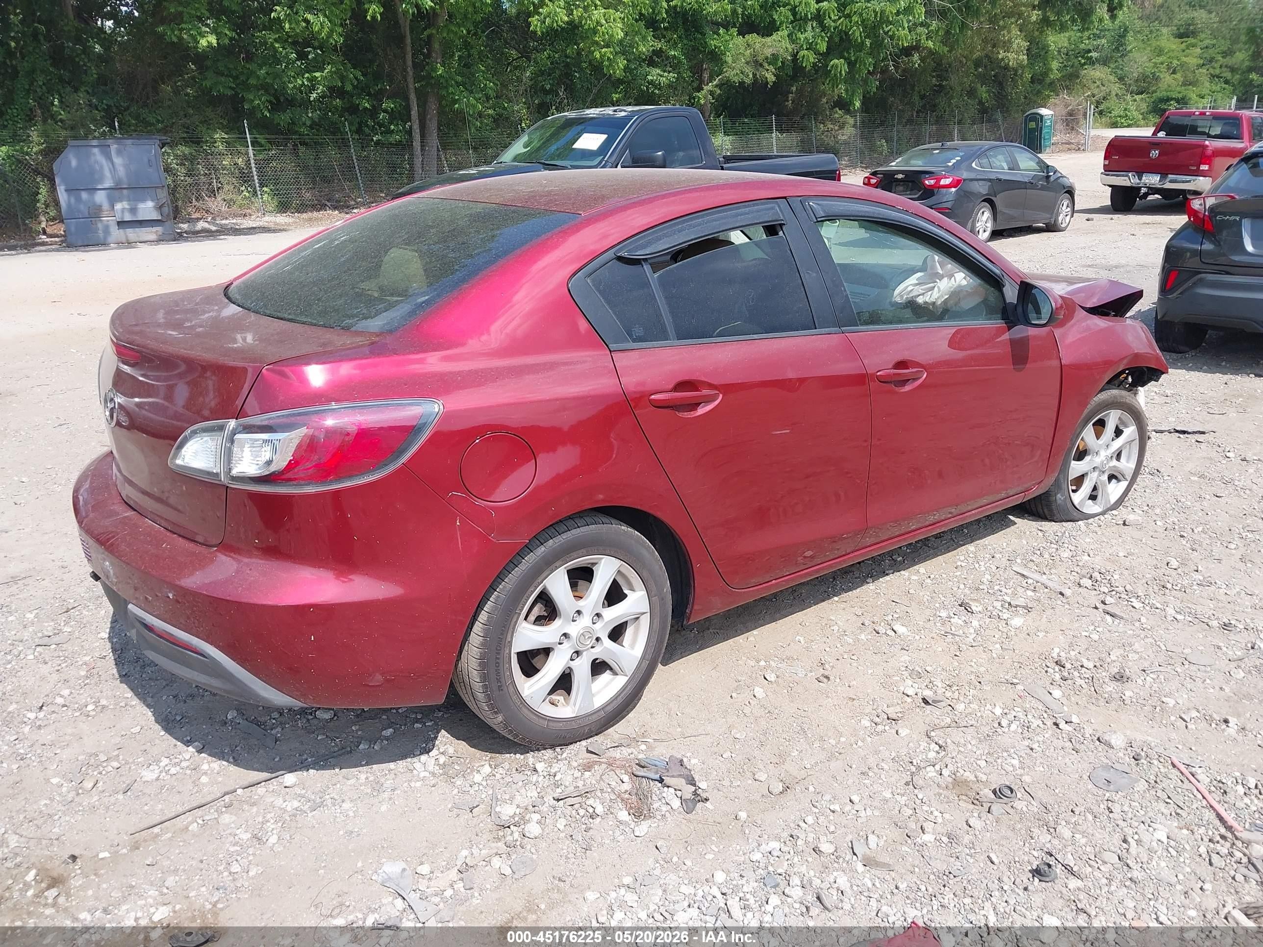 2010 Mazda Mazda3   Red vin: JM1BL1SF1A1273032