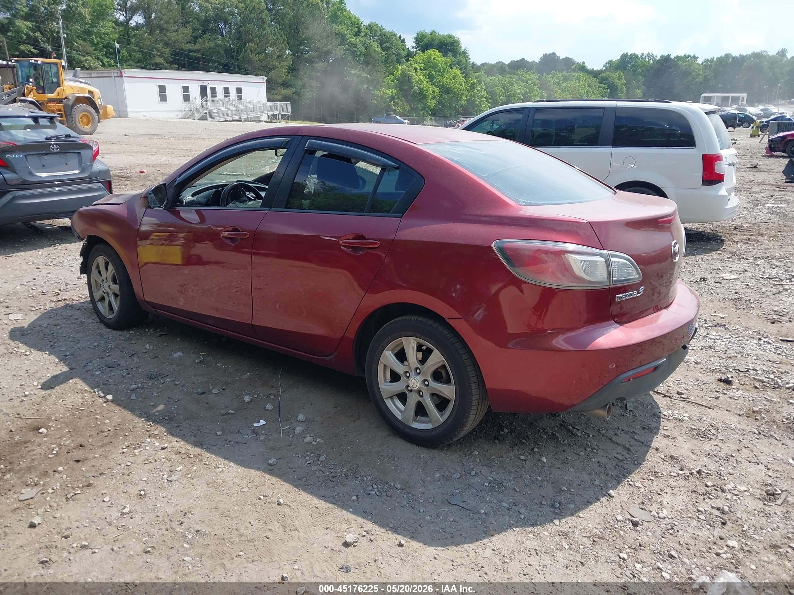 2010 Mazda Mazda3   Red vin: JM1BL1SF1A1273032