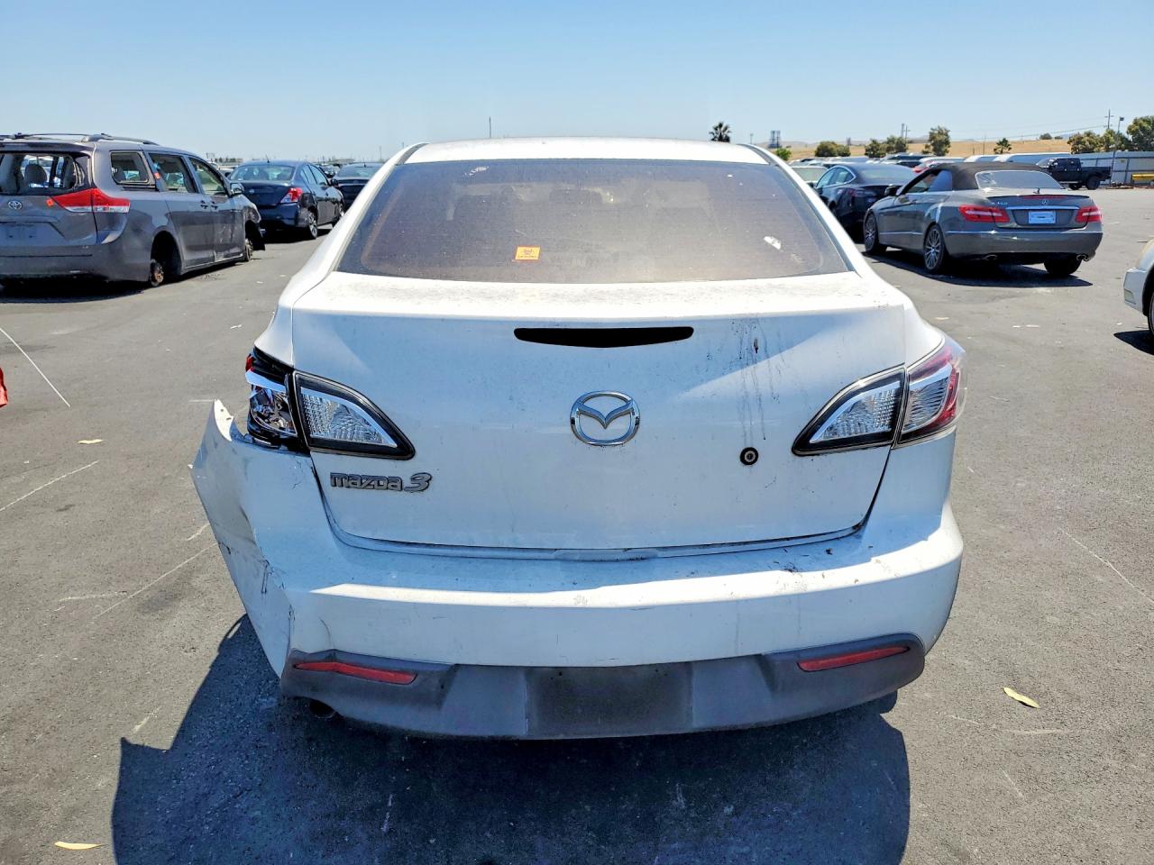 2010 Mazda 3 I Белый vin: JM1BL1SF2A1271175
