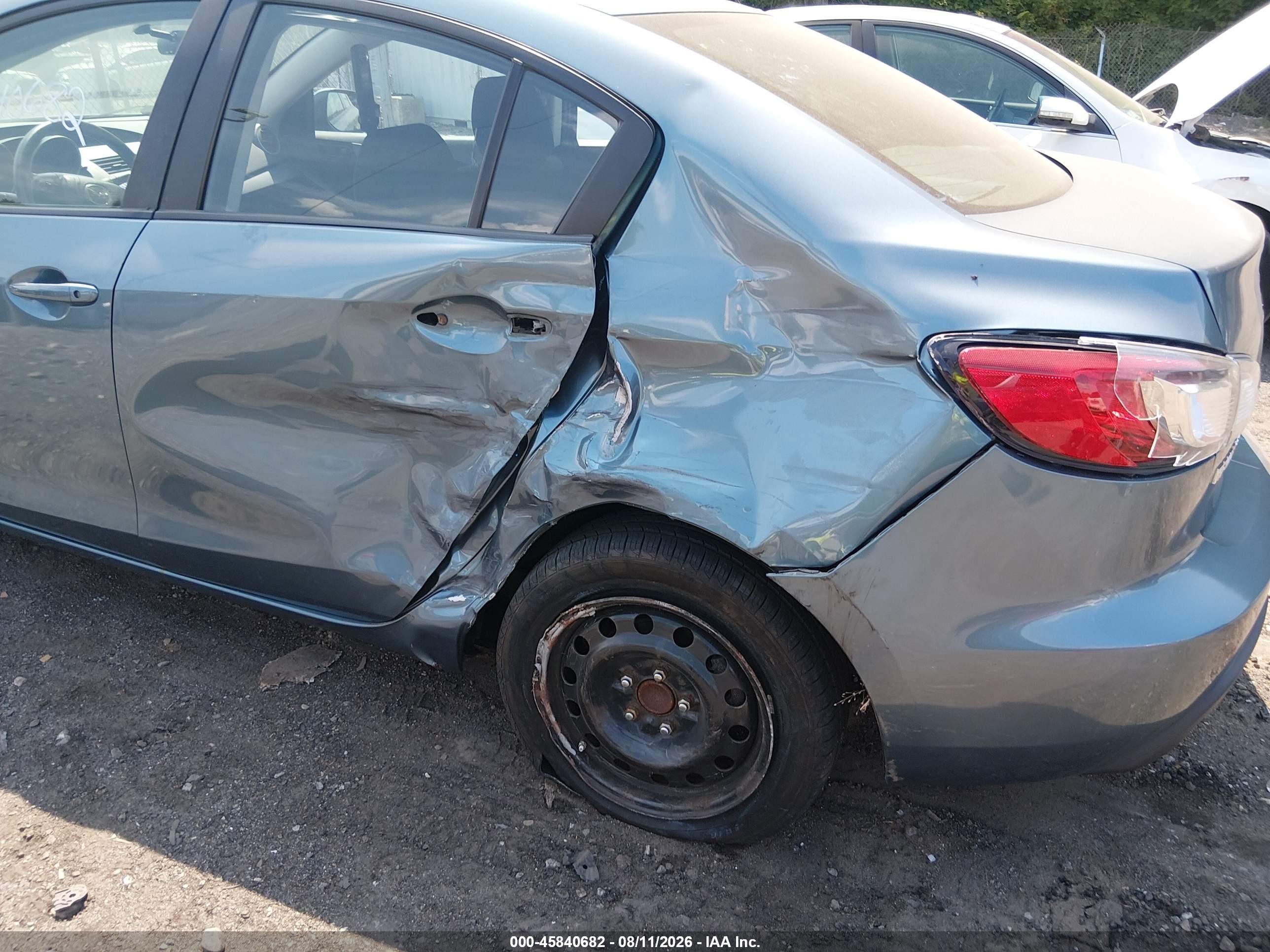 2010 Mazda Mazda3 I Sport Blue vin: JM1BL1SF2A1313957