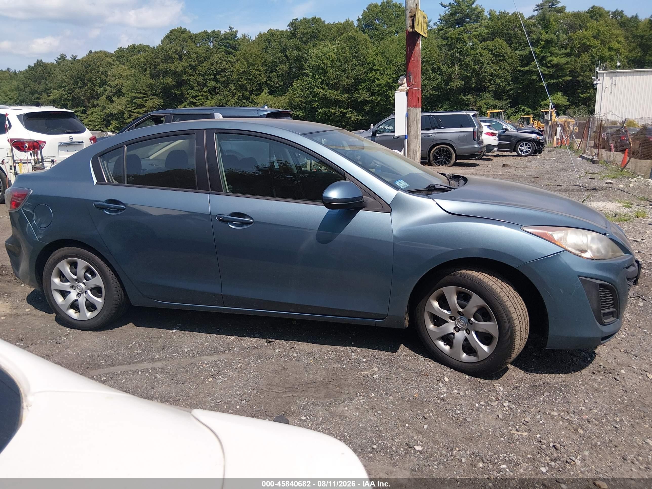 2010 Mazda Mazda3 I Sport Blue vin: JM1BL1SF2A1313957