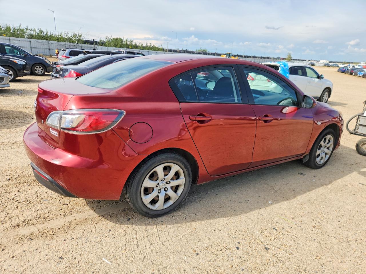 2010 Mazda 3 I Оранжевый vin: JM1BL1SF3A1115646