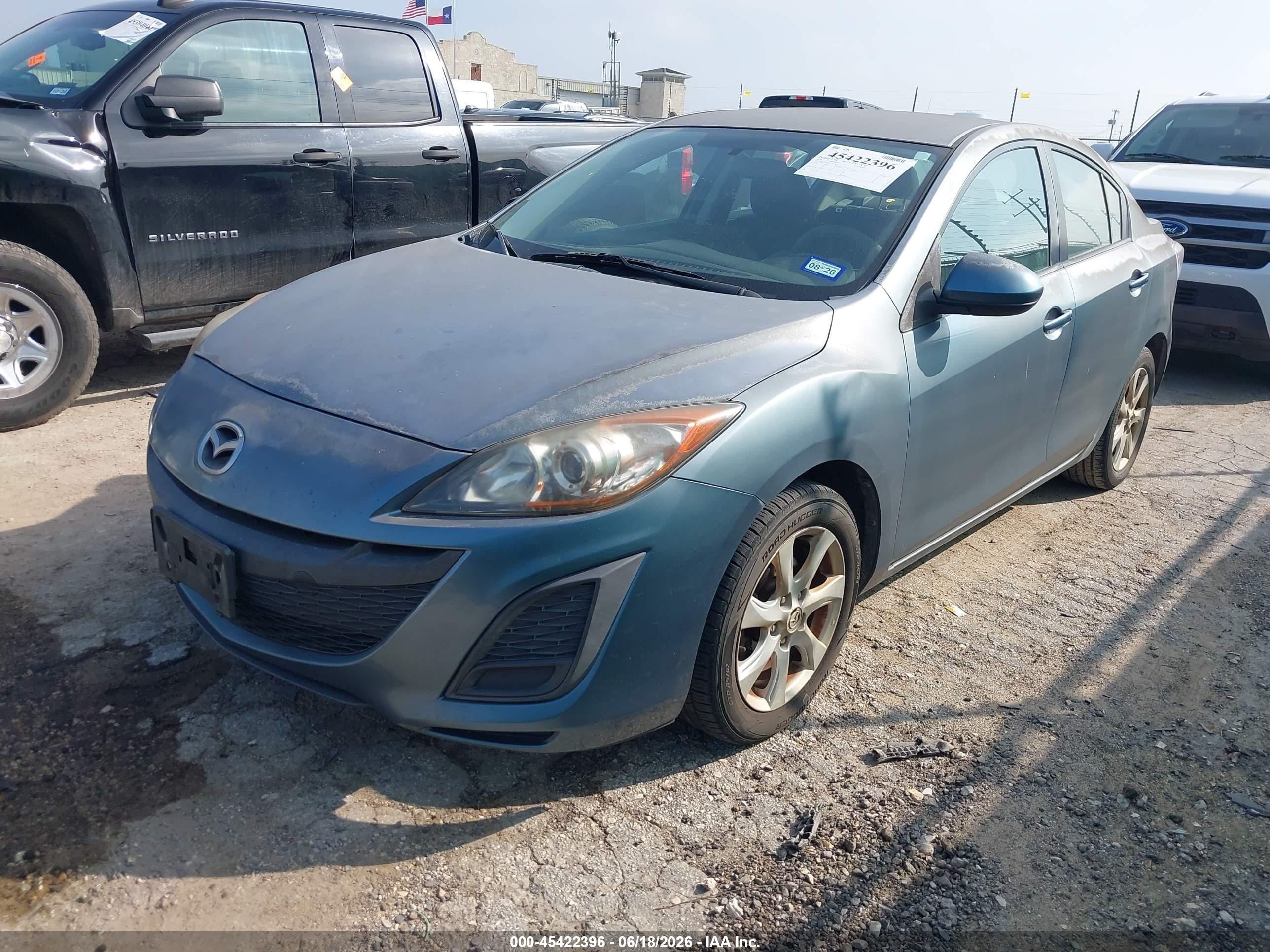 2010 Mazda Mazda3 I Touring Blue vin: JM1BL1SF3A1252067