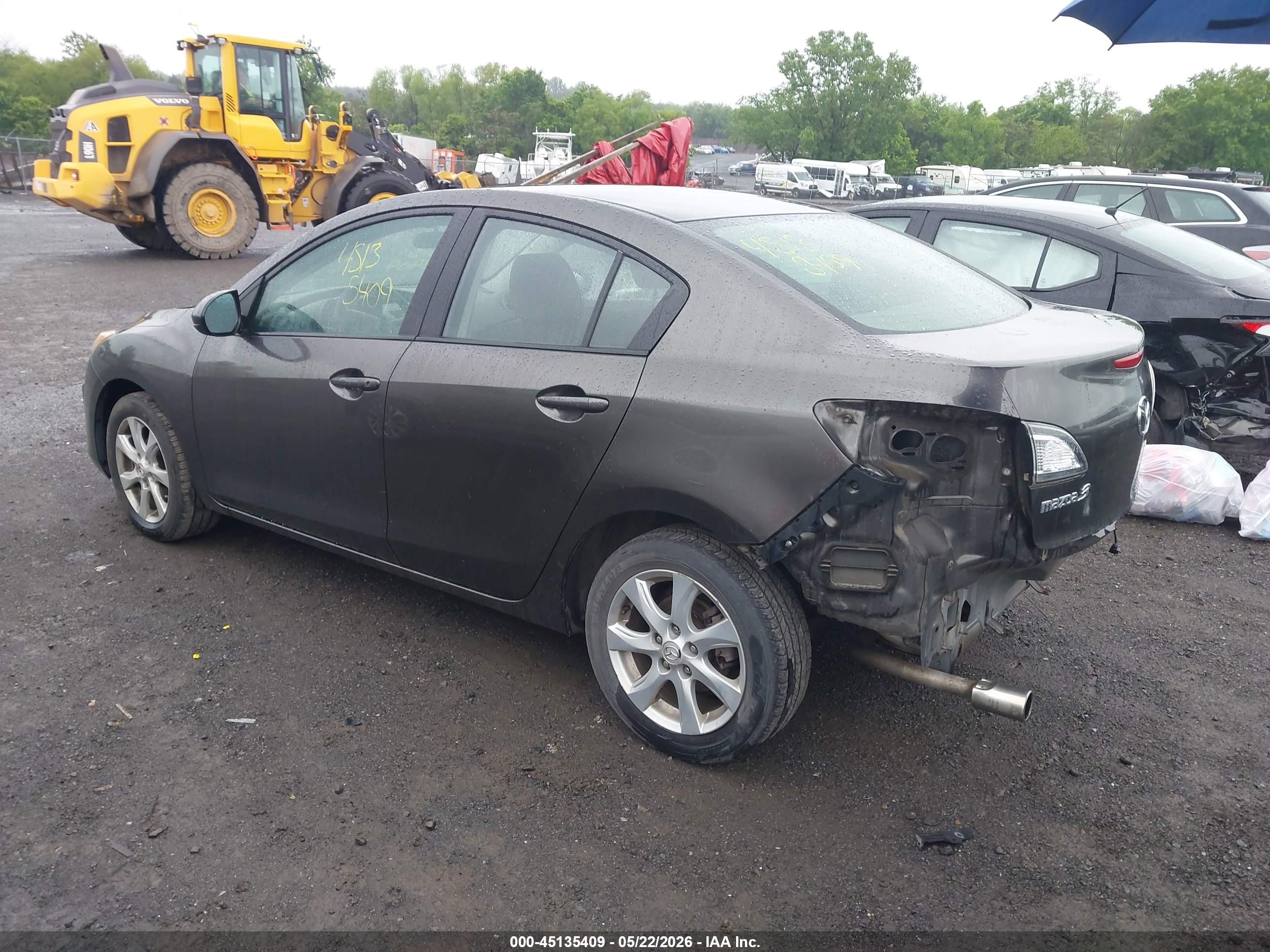 2010 Mazda Mazda3 I Touring Серый vin: JM1BL1SF3A1254062