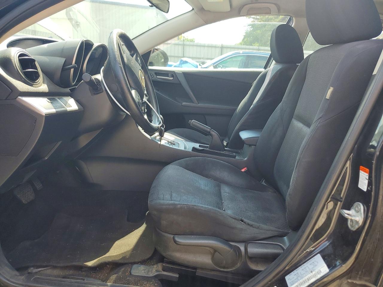 2010 Mazda 3 I Black vin: JM1BL1SF4A1140572