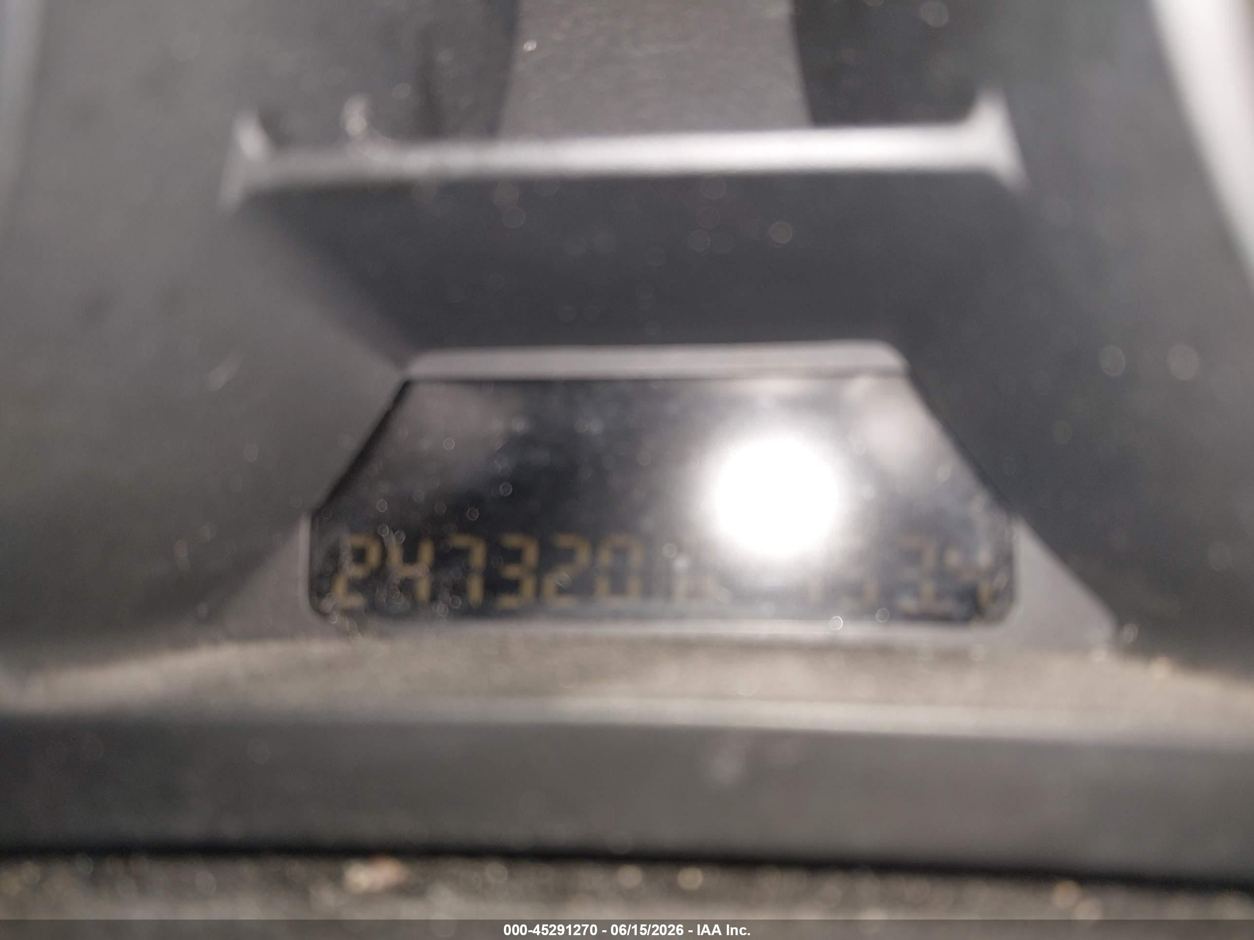 2010 Mazda Mazda3   Серый vin: JM1BL1SF4A1197077