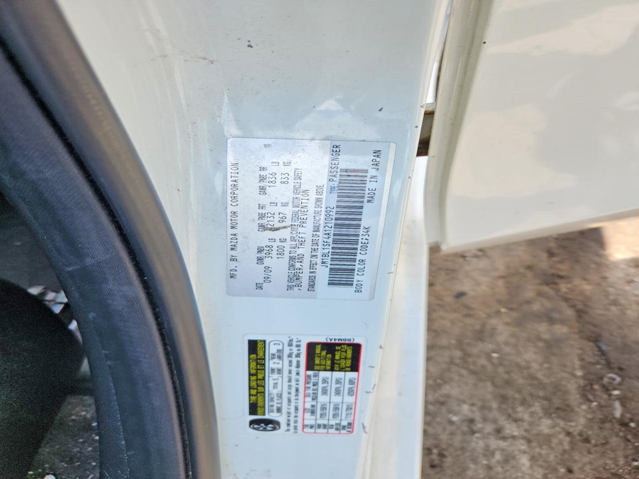 2010 Mazda 3 White vin: JM1BL1SF4A1210992