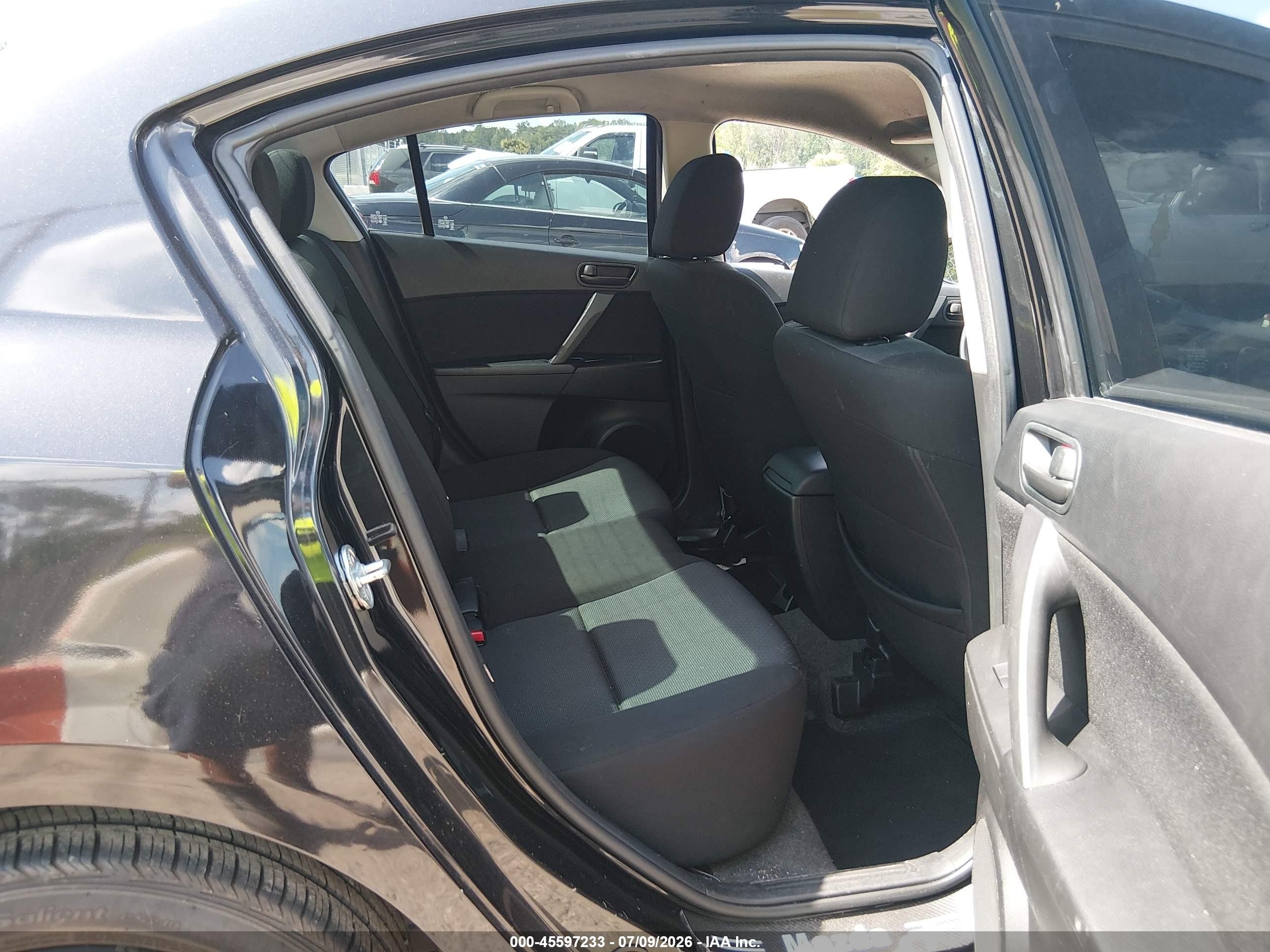 2010 Mazda Mazda3 I Sport Black vin: JM1BL1SF4A1227534
