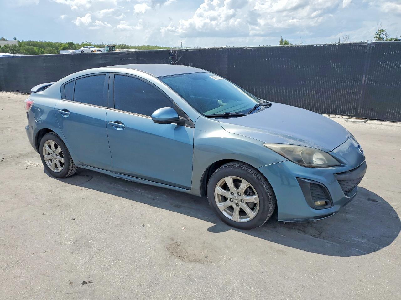 2010 Mazda 3 I Синий vin: JM1BL1SF4A1250425