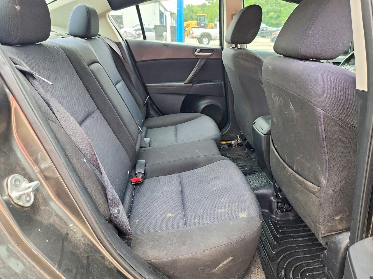2010 Mazda 3 I Charcoal vin: JM1BL1SF4A1332154