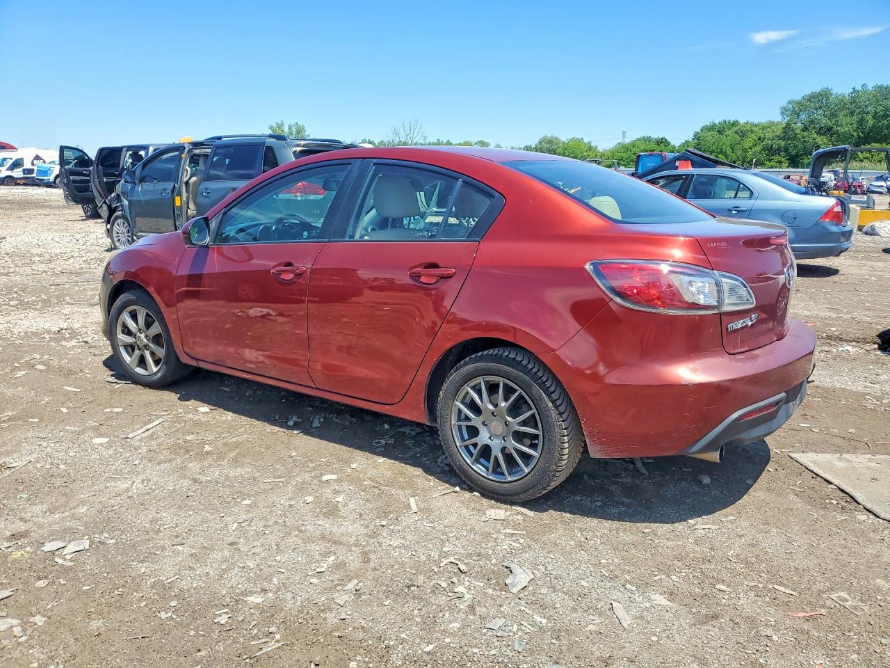 2010 Mazda 3 I Красный vin: JM1BL1SF5A1236808