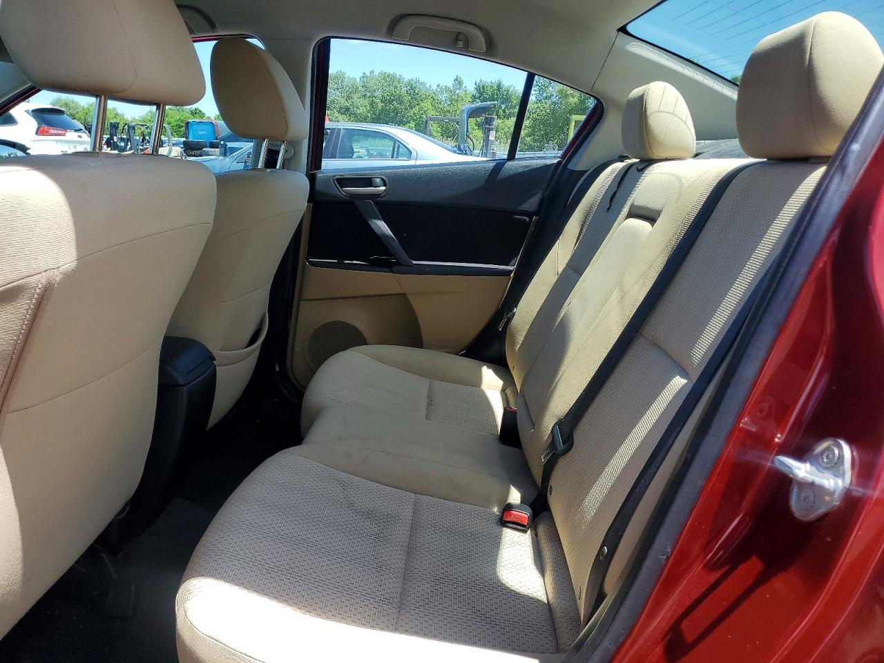 2010 Mazda 3 I Красный vin: JM1BL1SF5A1236808