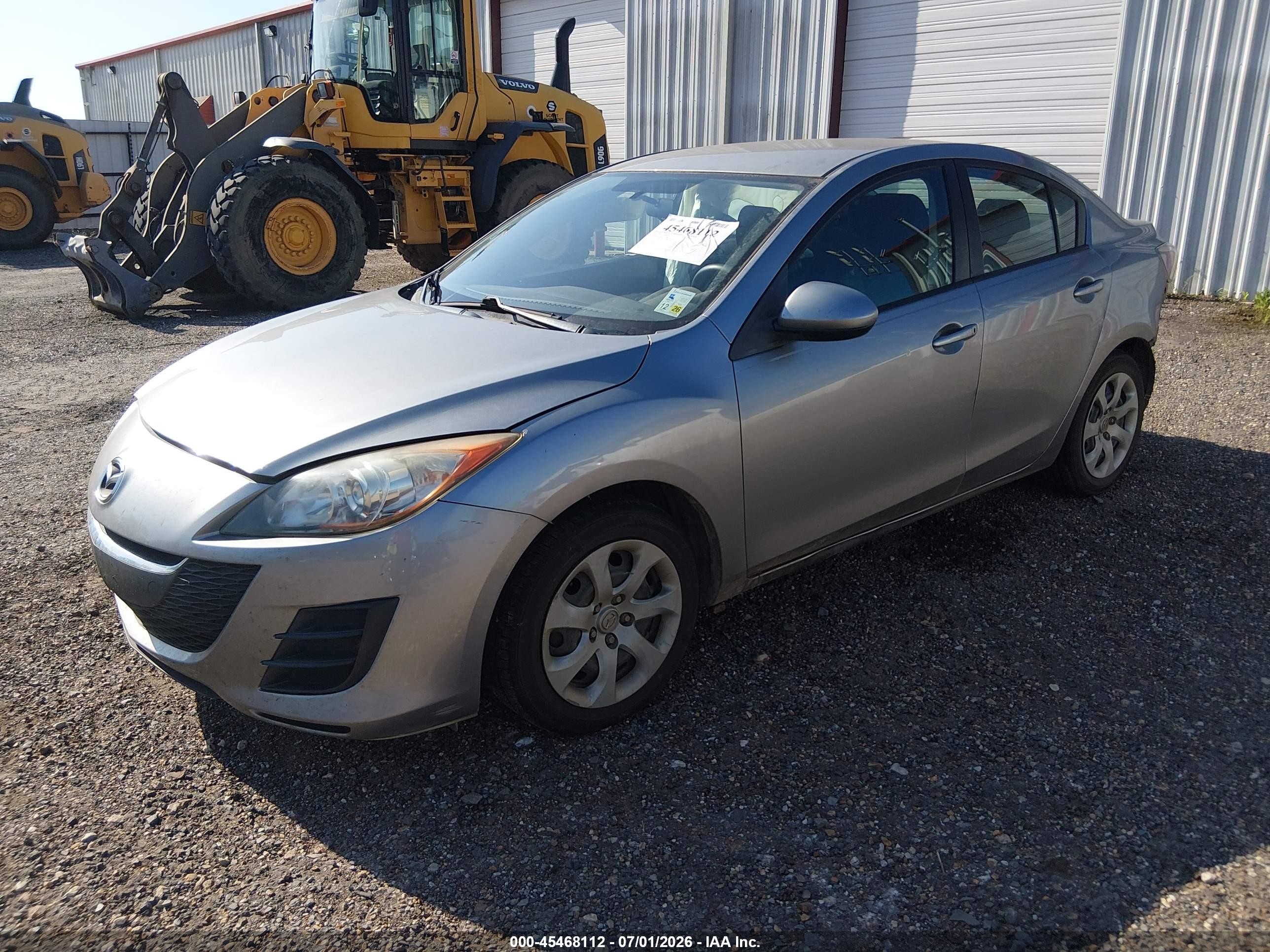 2010 Mazda Mazda3 I Sport Silver vin: JM1BL1SF6A1157793