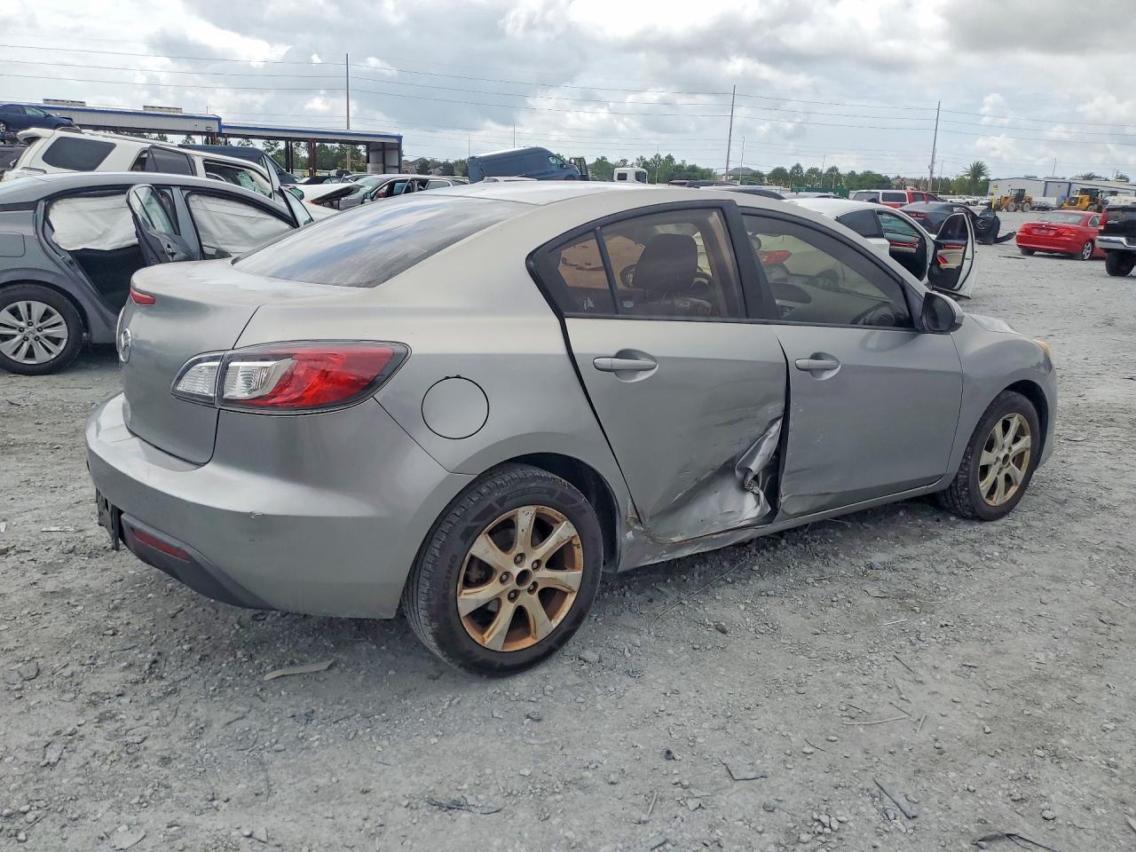 2010 Mazda 3 I Gray vin: JM1BL1SF6A1184606