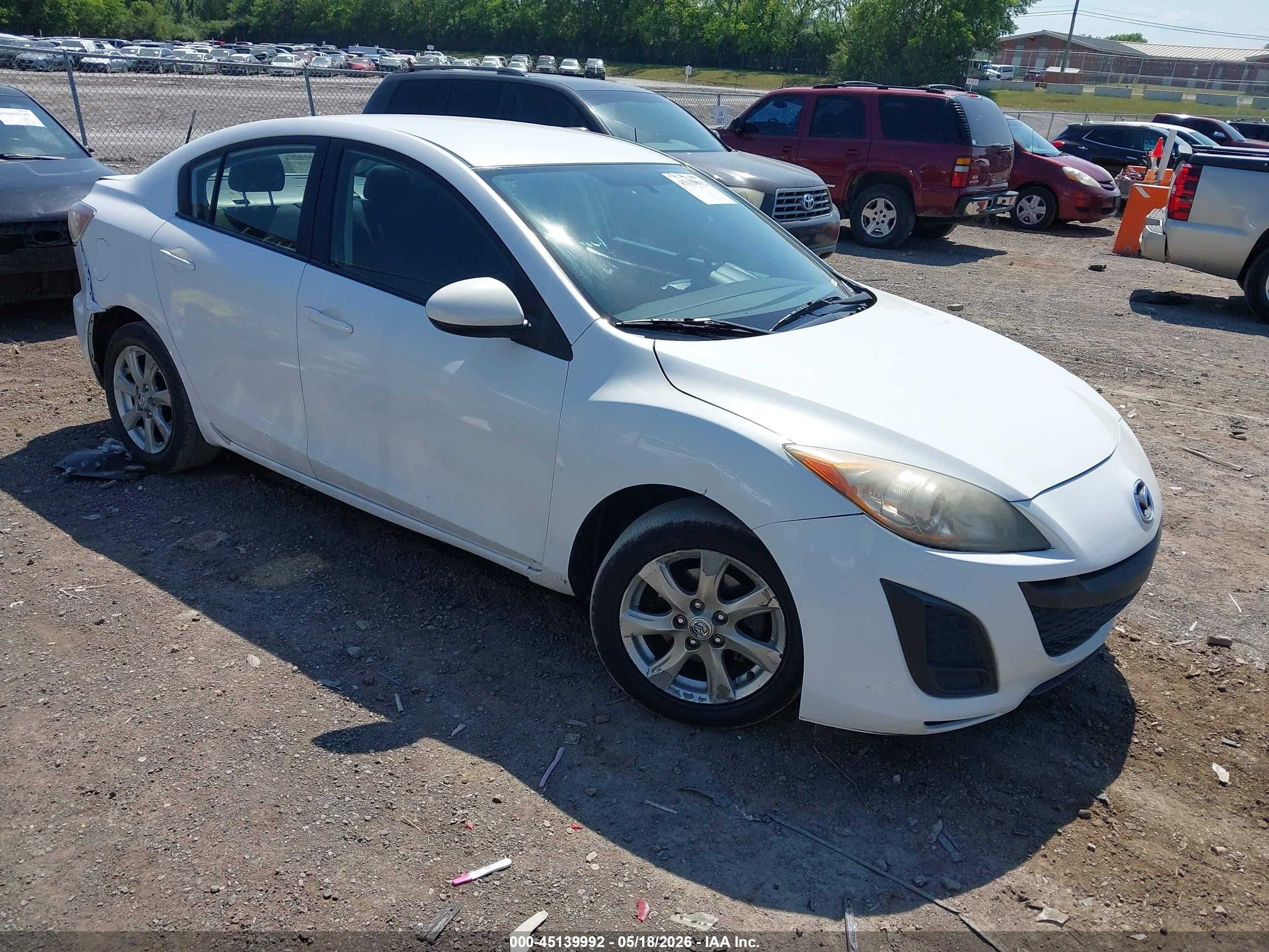 2010 Mazda Mazda3 I Touring White vin: JM1BL1SF6A1243296