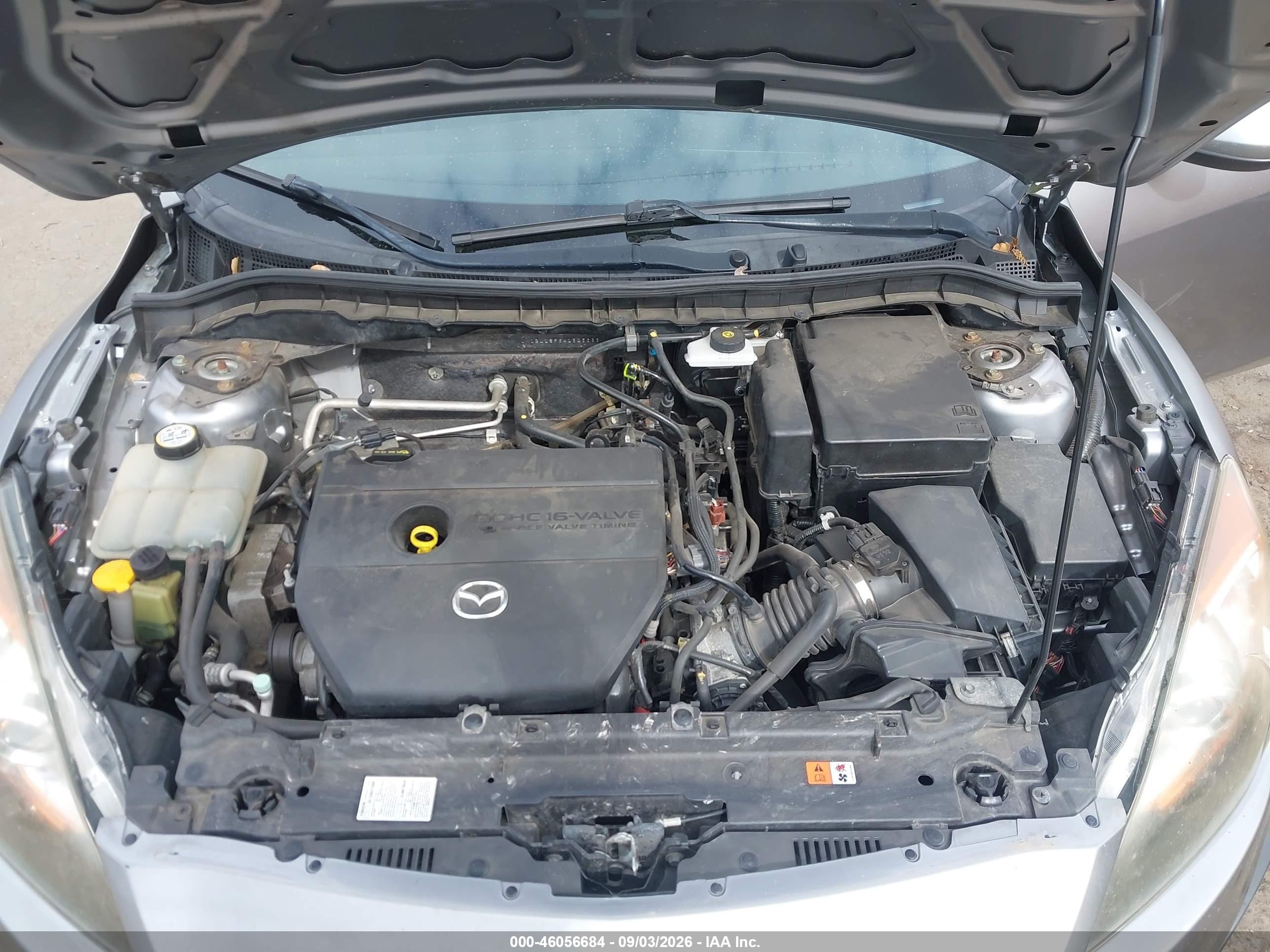 2010 Mazda Mazda3 I Sport Silver vin: JM1BL1SF6A1325688