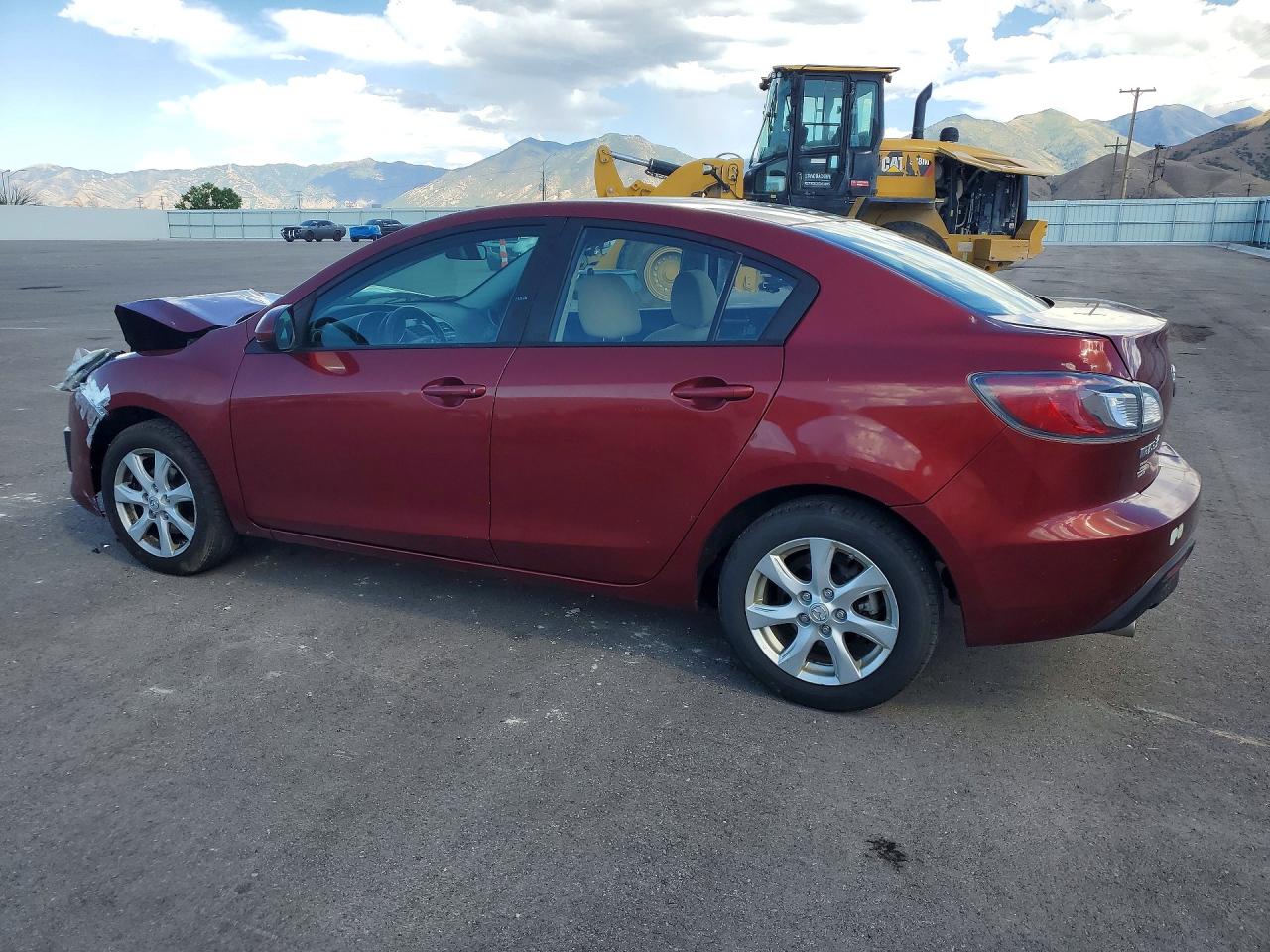 2010 Mazda 3 I Maroon vin: JM1BL1SF7A1208170