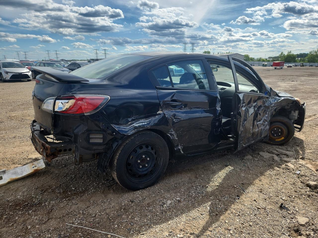 2010 Mazda 3 I Черный vin: JM1BL1SF7A1281491