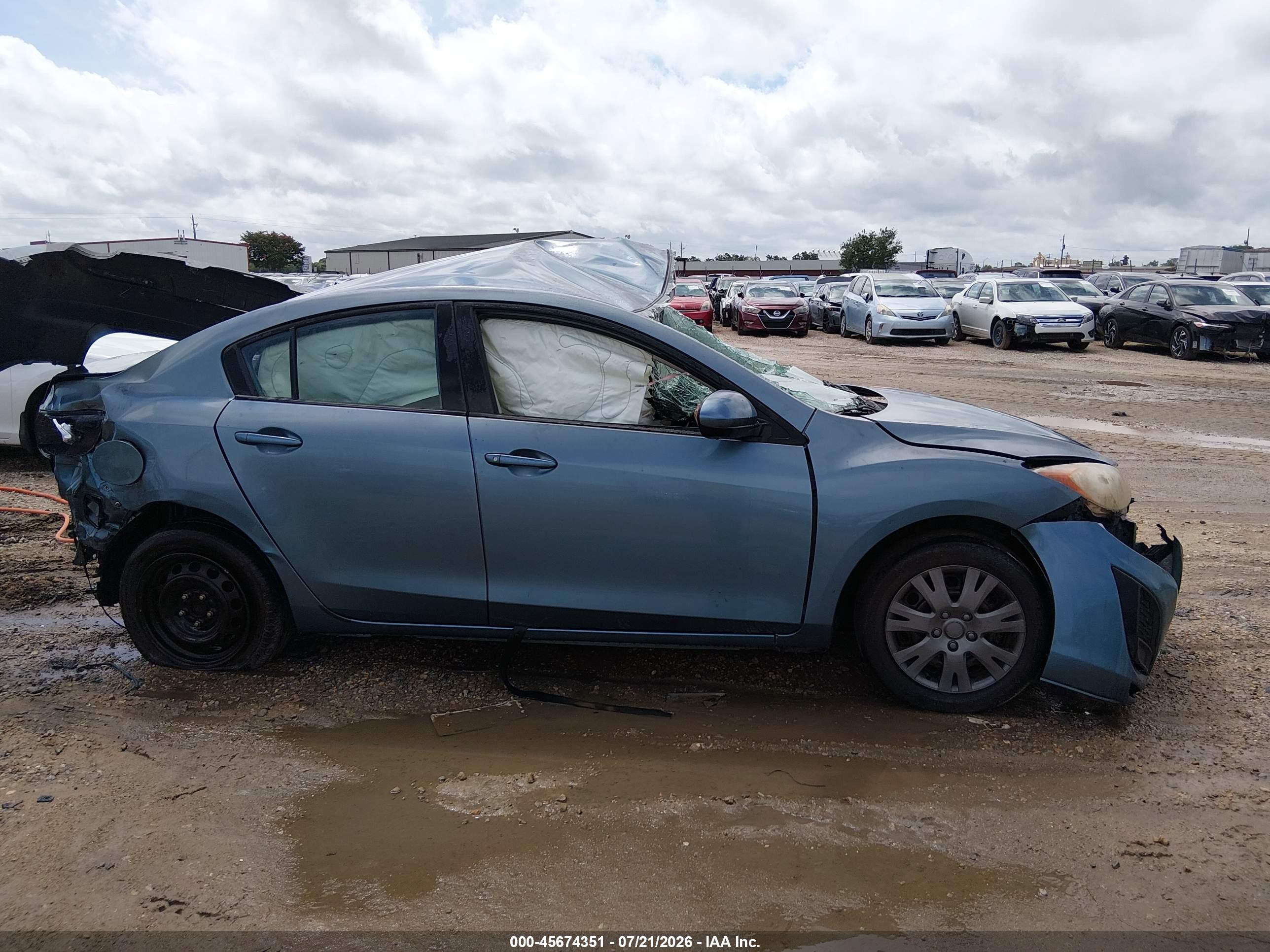 2010 Mazda Mazda3   Blue vin: JM1BL1SF7A1319429