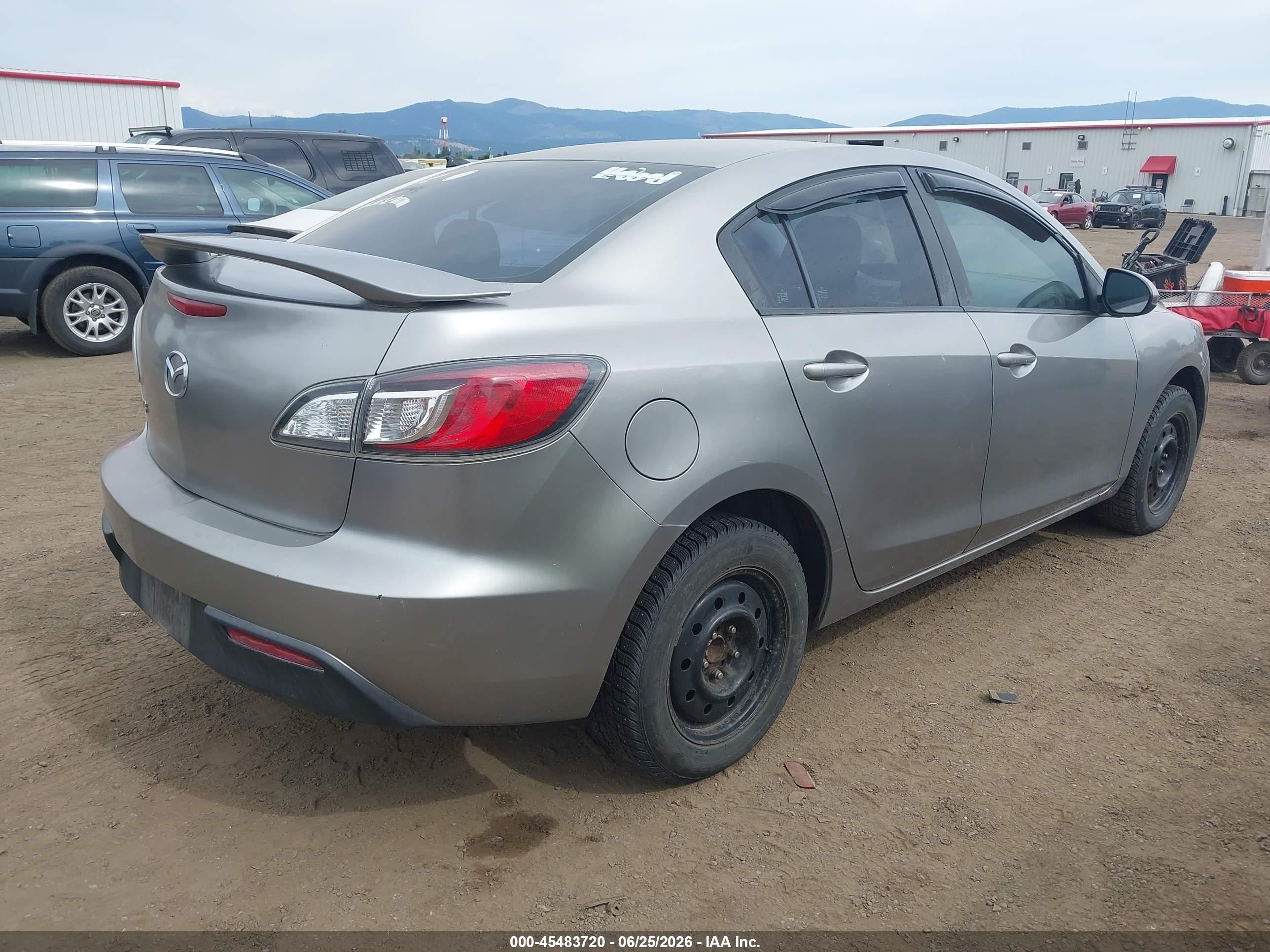 2010 Mazda Mazda3 I Touring Gray vin: JM1BL1SF8A1214981