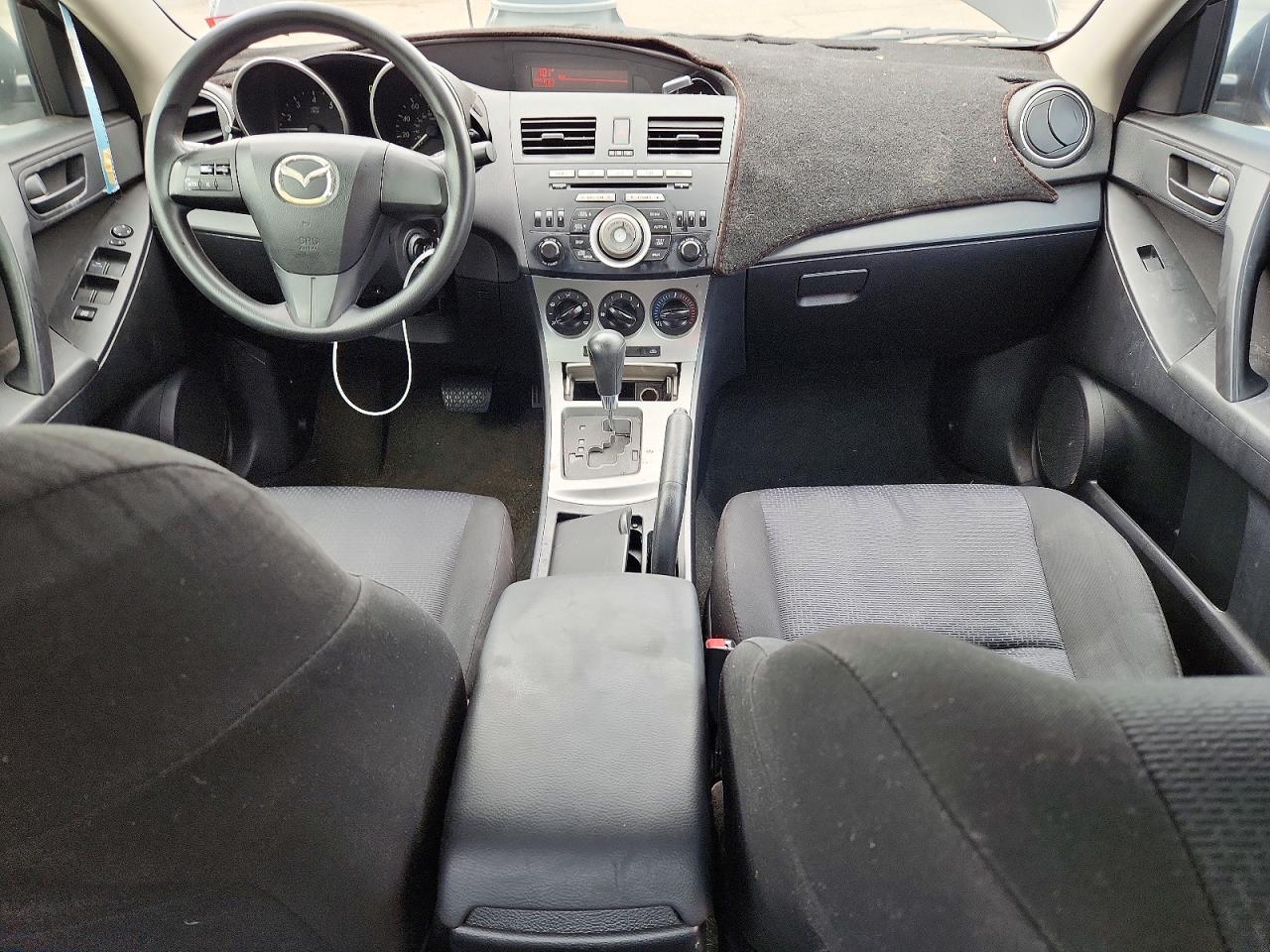 2010 Mazda 3 I Угольный vin: JM1BL1SF8A1228797