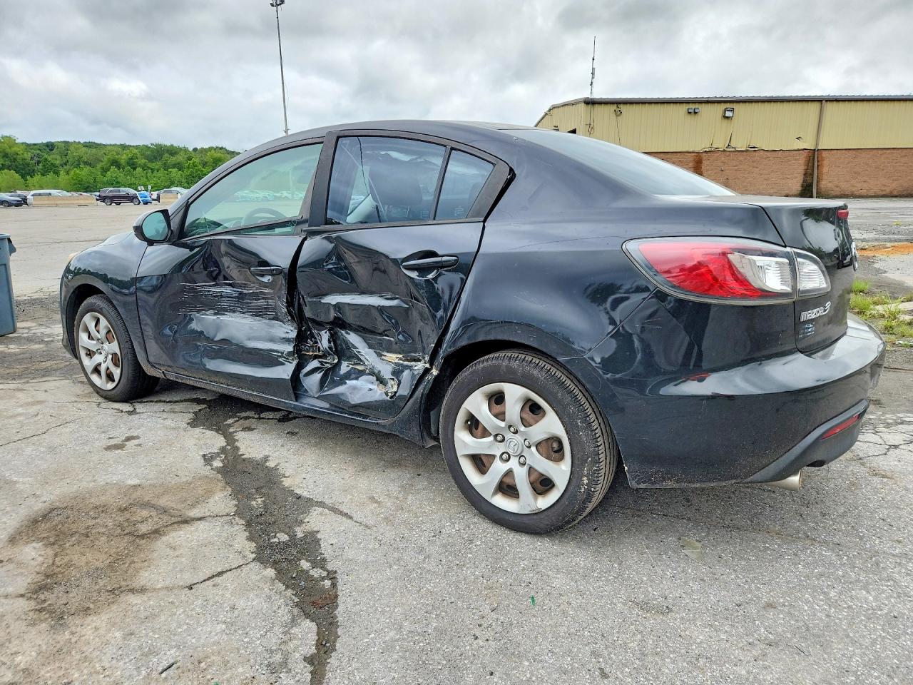 2010 Mazda 3 I Угольный vin: JM1BL1SF8A1228797