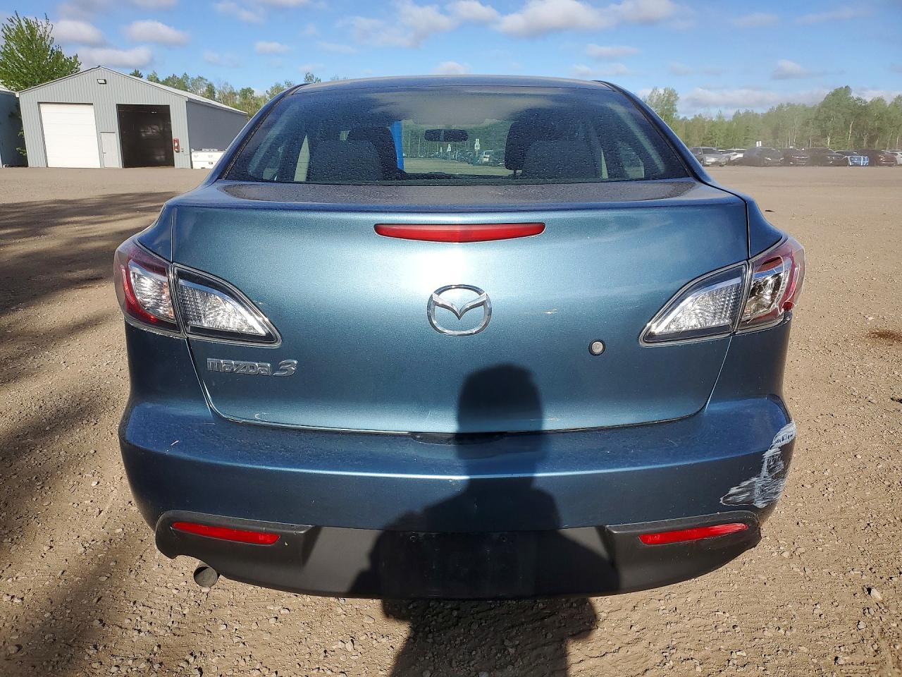 2010 Mazda 3 I Blue vin: JM1BL1SF8A1347207
