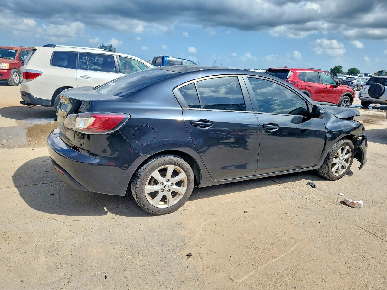 2010 Mazda 3 I Black vin: JM1BL1SF9A1106272